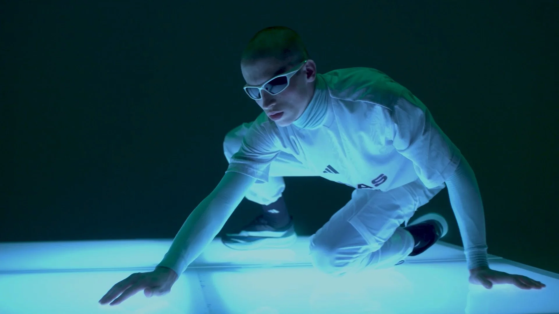 Adidas_Lightblaze_06.jpg