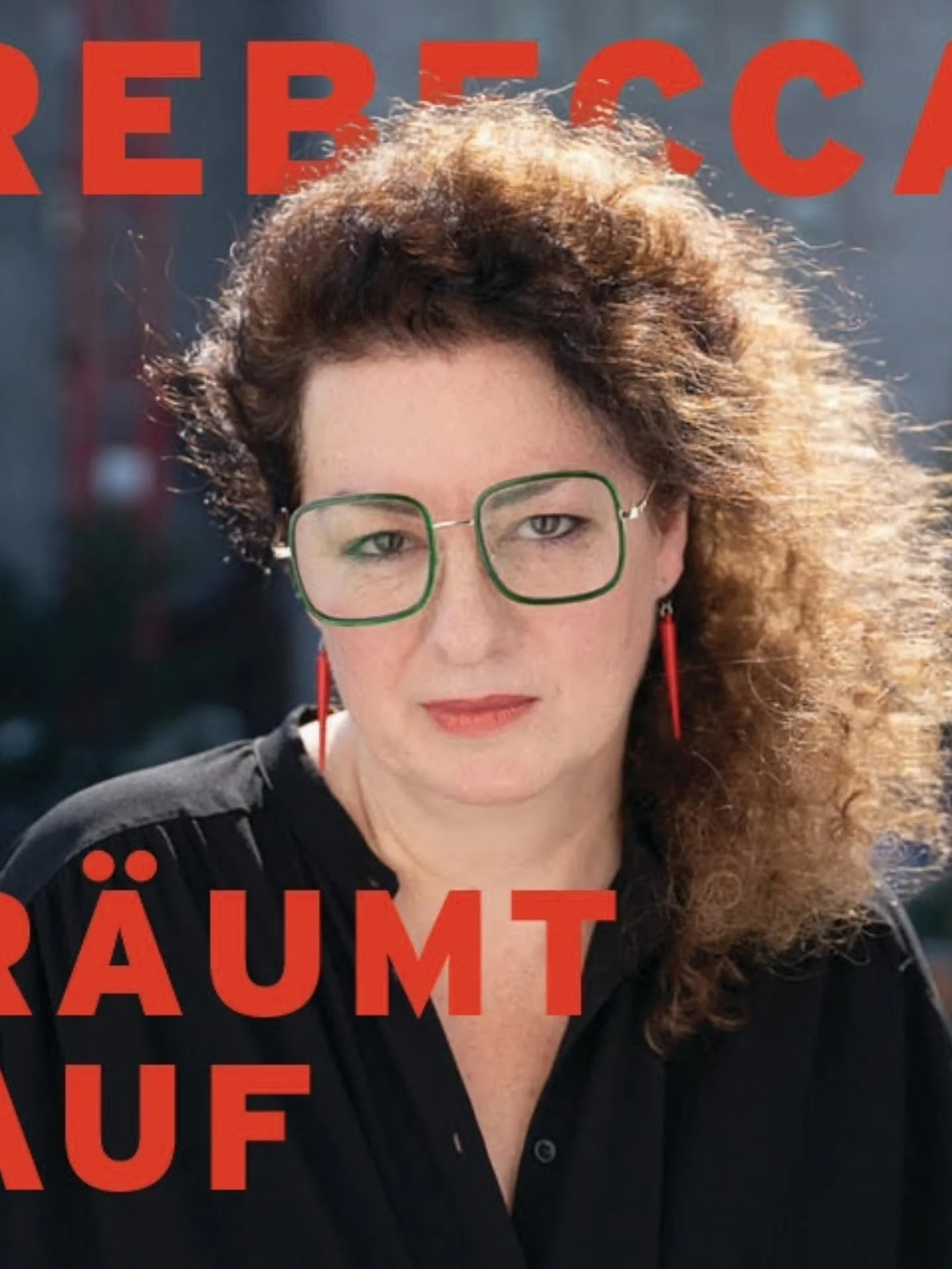 Letzten Montag war ich G&auml;stin im Podcast "Rebecca r&auml;umt auf" von @spilkerrebecca. Jetzt kann man das h&ouml;ren. Es geht um Hagen als Sadt, in der sie dir erz&ouml;hlen wollen, dass du Popstar wirst - und wie viele es dann echt au