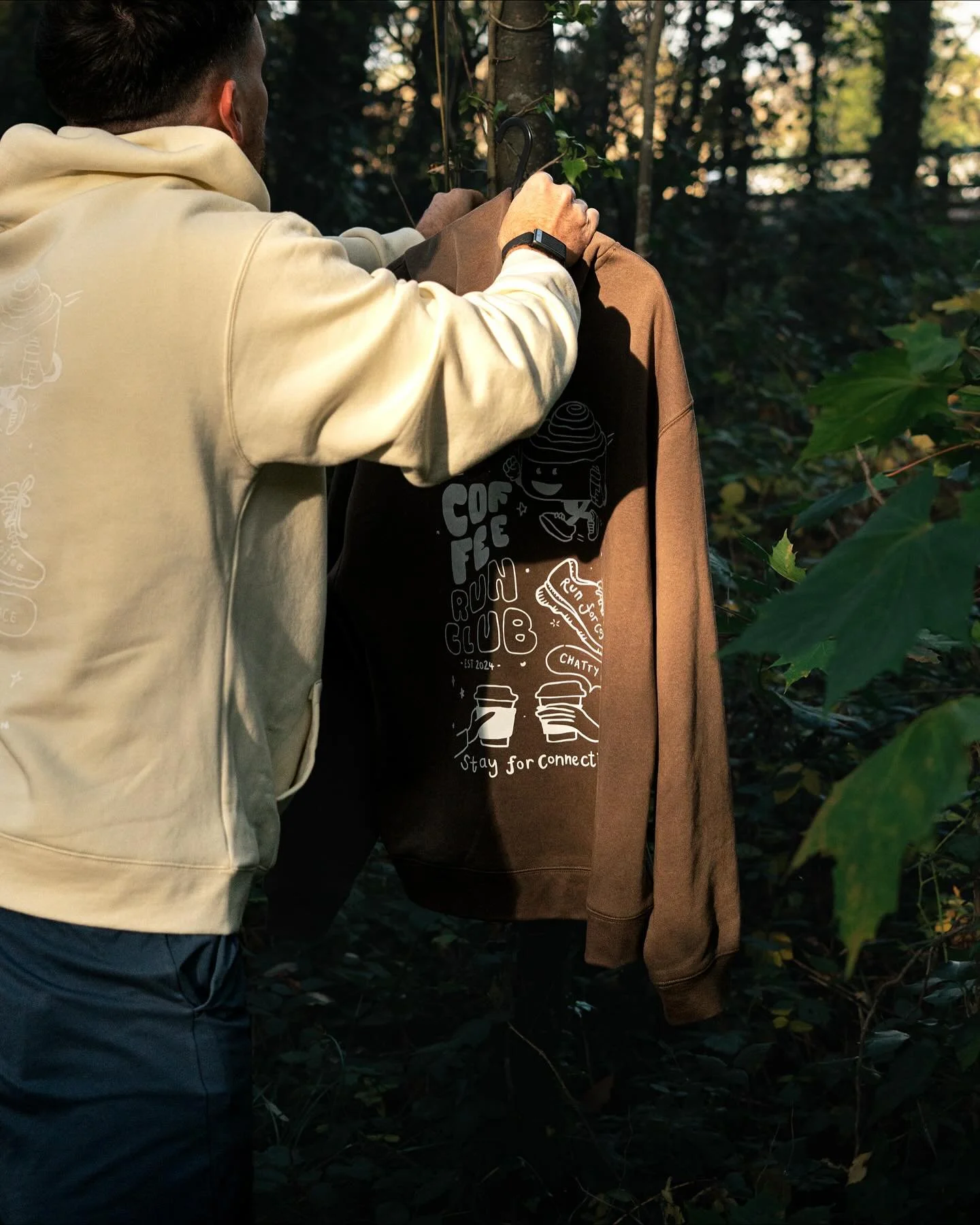 Running for coffee🏃☕️🏃&zwj;♀️

Great shoot for @coffeerunclubhq for their fab hoodies