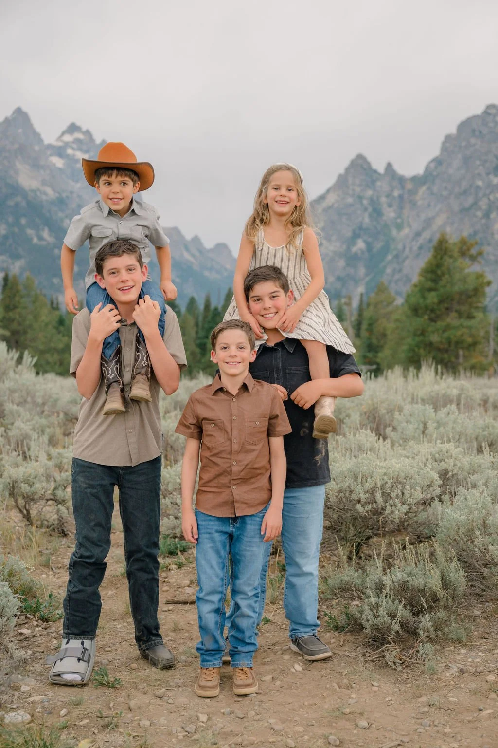 Family-pictures-kids-jackson-hole.jpg