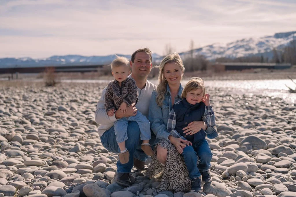 spring family photos at Schwabacher Landing
