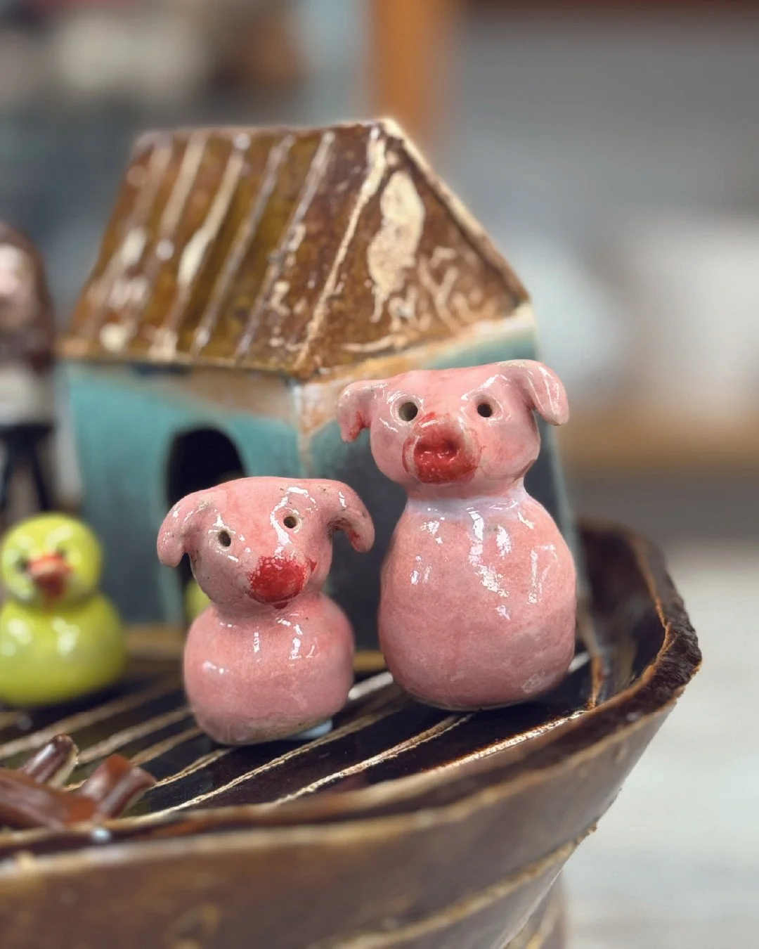 How about crafting and building your very own Noah&rsquo;s Ark model? ⁠
⁠
Our student Susanna has been working incredibly hard on creating something truly special during her pottery course. Throughout the term, we&rsquo;ve enjoyed catching glimpses o