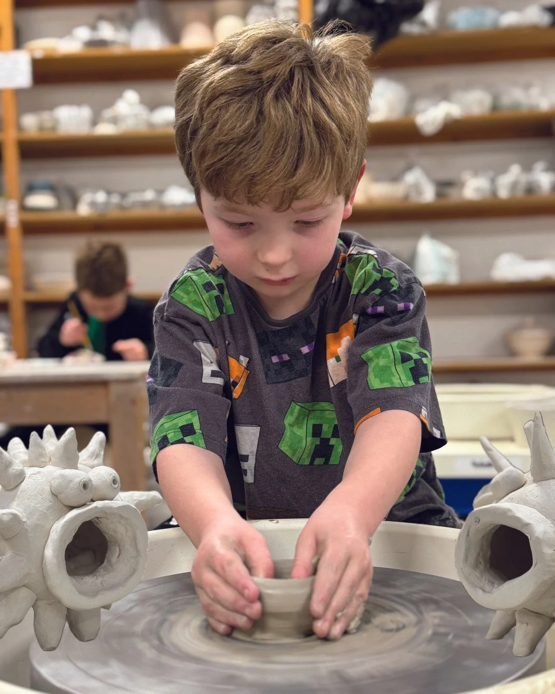 Our little artists puffed up with pride as they brought these colourful sea friends to life!⁠ 🖌️🐡⁠
⁠
#ceramics #pottery #handmade #handmadeuk #stoneware #clay #instapottery #ceramic #handthrown #claycraft #wheelthrown #potterystudio #creative #pott