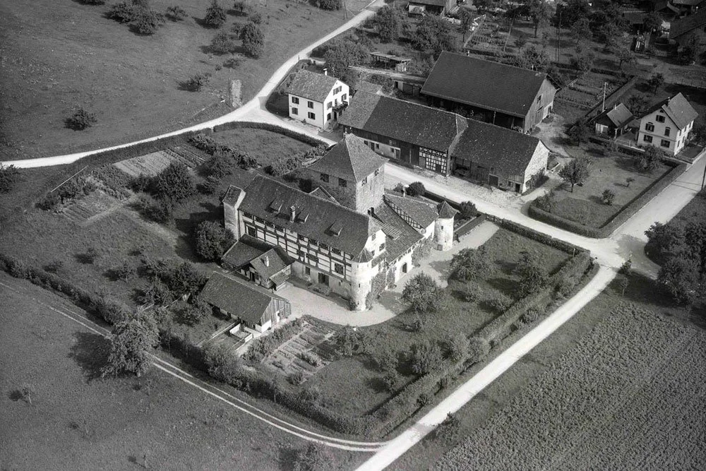 Hegi-Castle-2.jpg