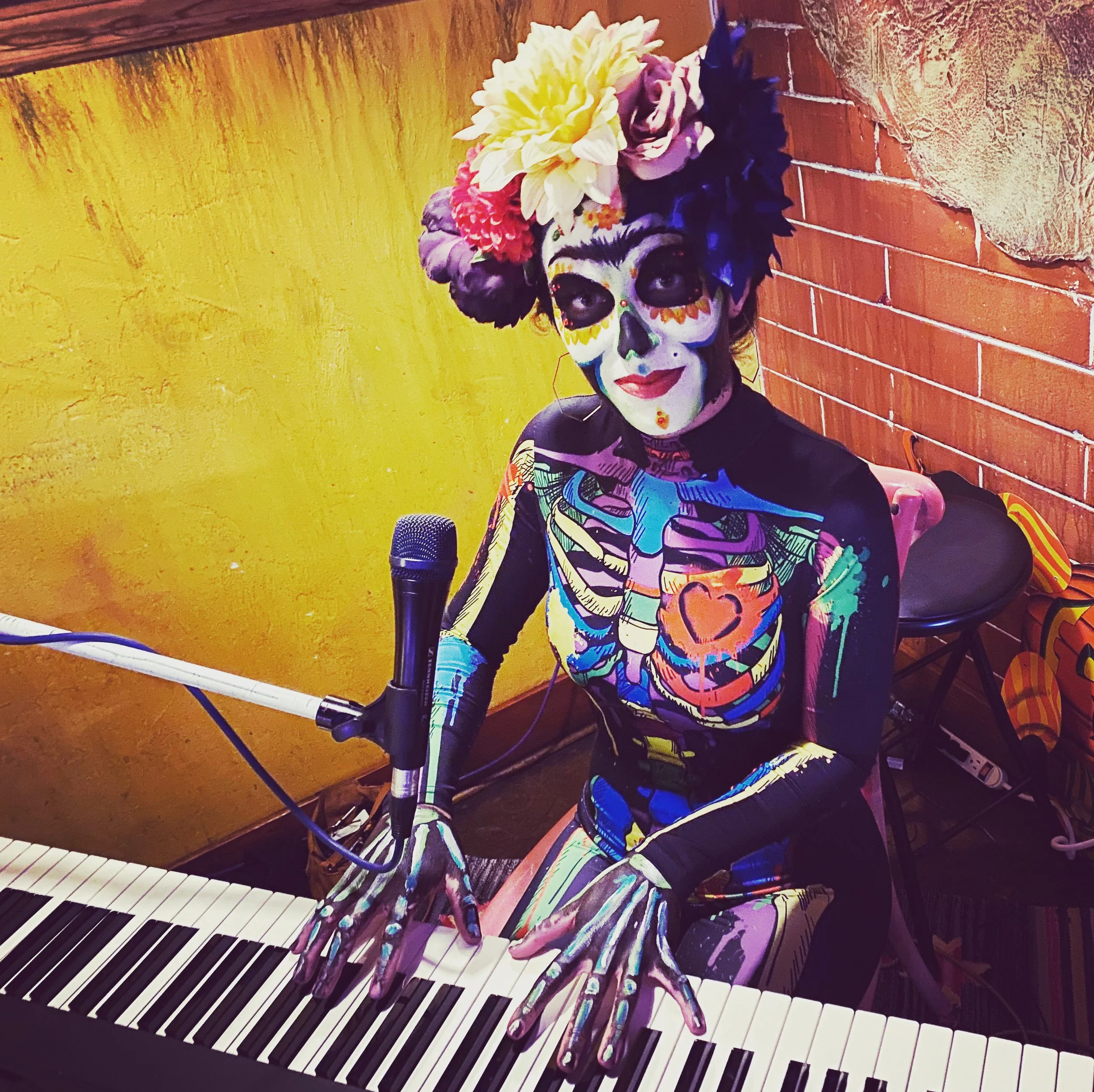 Make-Up By Danielle Beu 