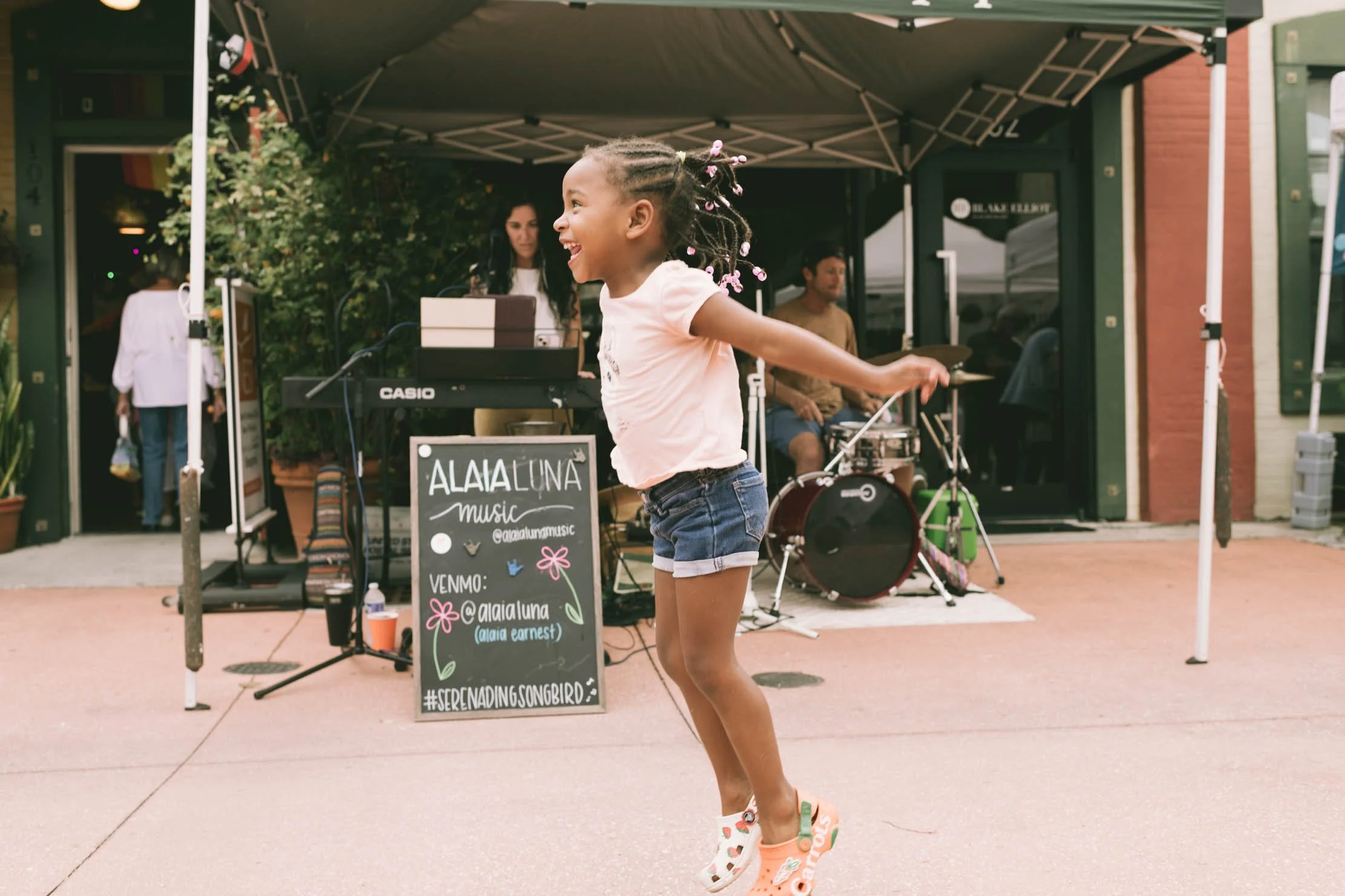 Thicker Than Water Photography : Philomena 