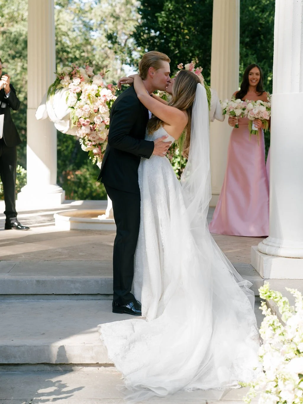 Elise-and-Brandon-Previews-Kristine-Herman-Photography-72.jpg