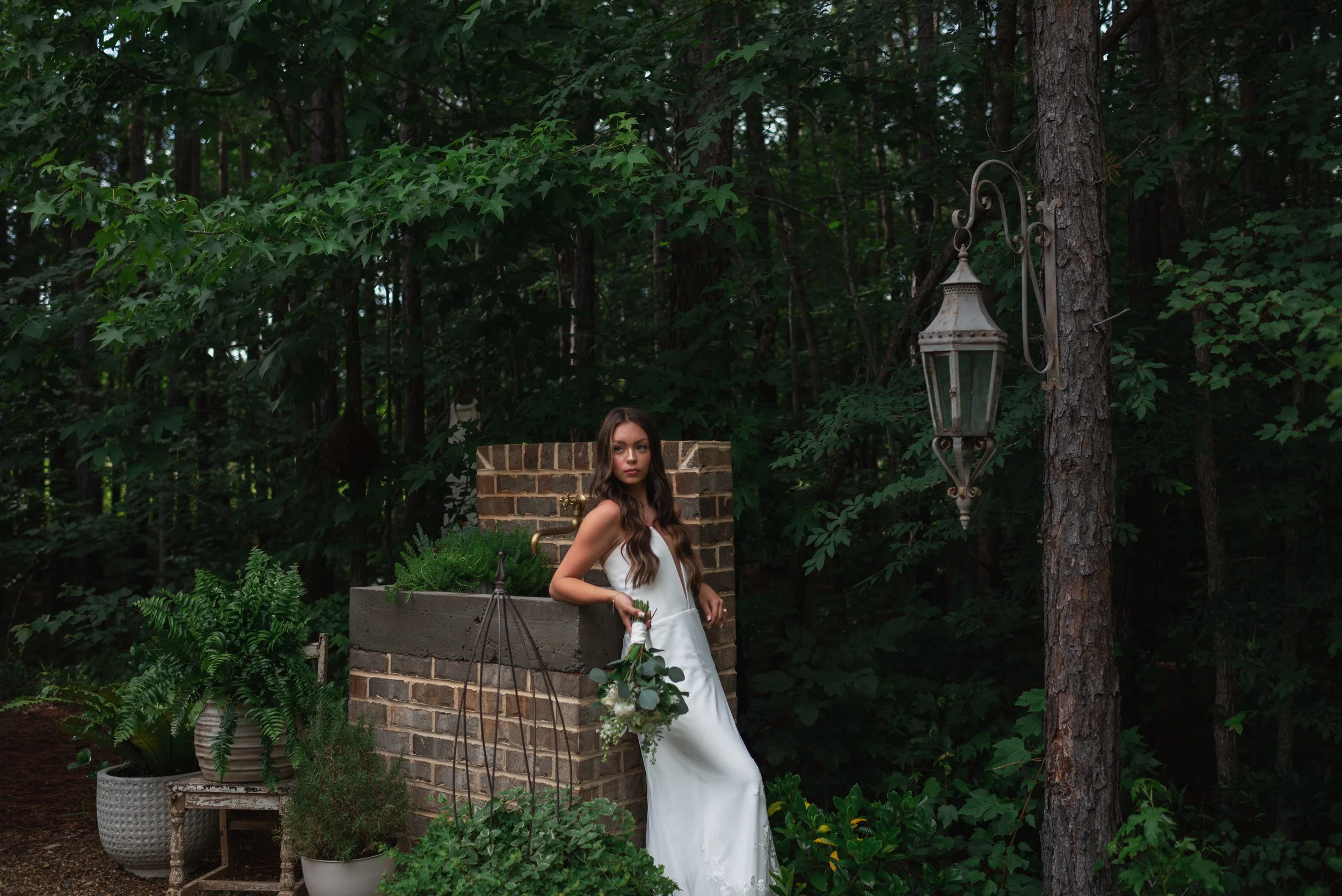 RubyPhotography_RomanceattheGreenhouse-22.jpg