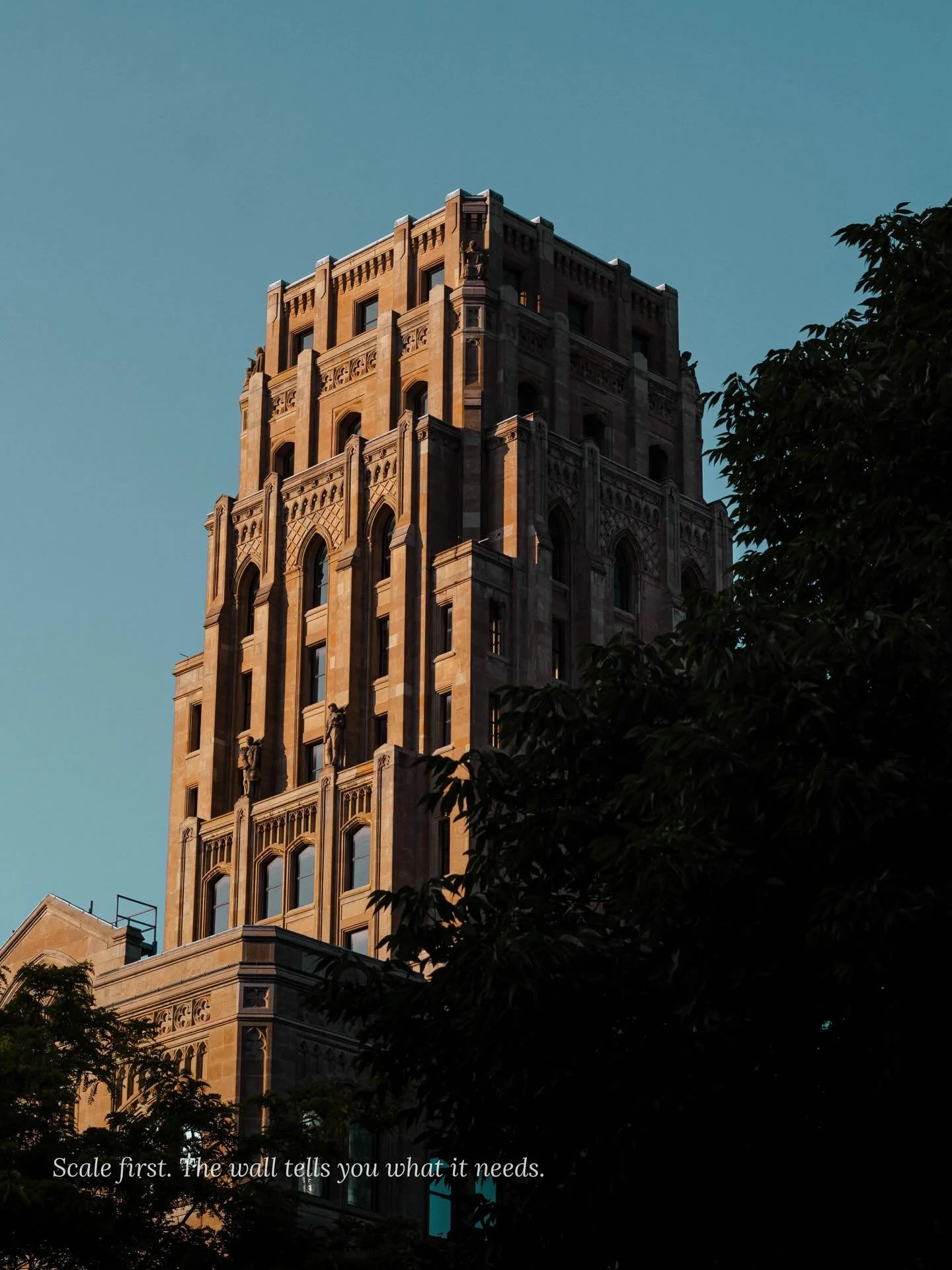 Most people choose art they love, then figure out where to hang it. I&rsquo;d suggest doing it the other way around &mdash; start with the wall.

Swipe through for five things I think about when choosing a print for a living room.

Every print in the