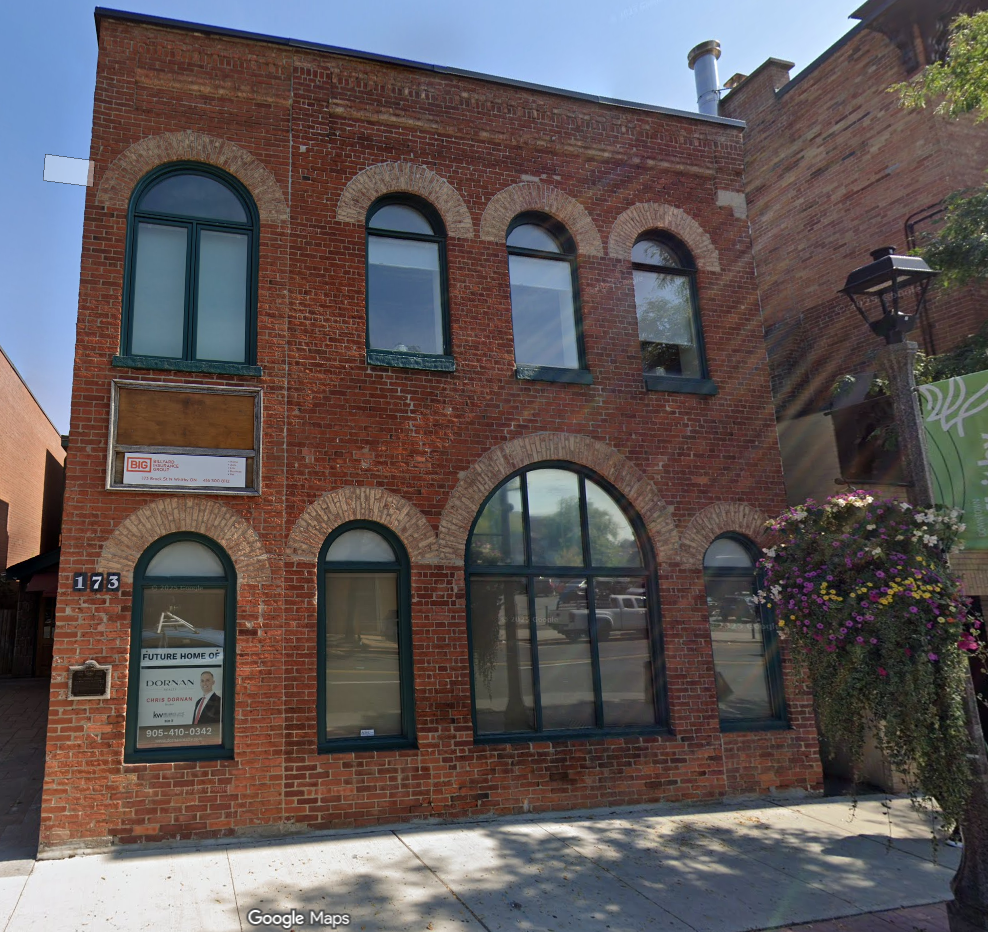 Exterior of 173 Brock St N, Whitby — home of Psychotherapy for Her