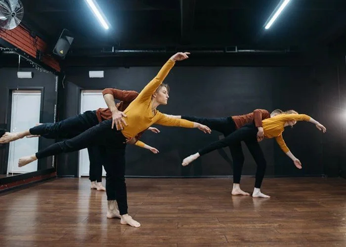 Why Dance Training Classes in New Hamburg Improve Health and Fitness