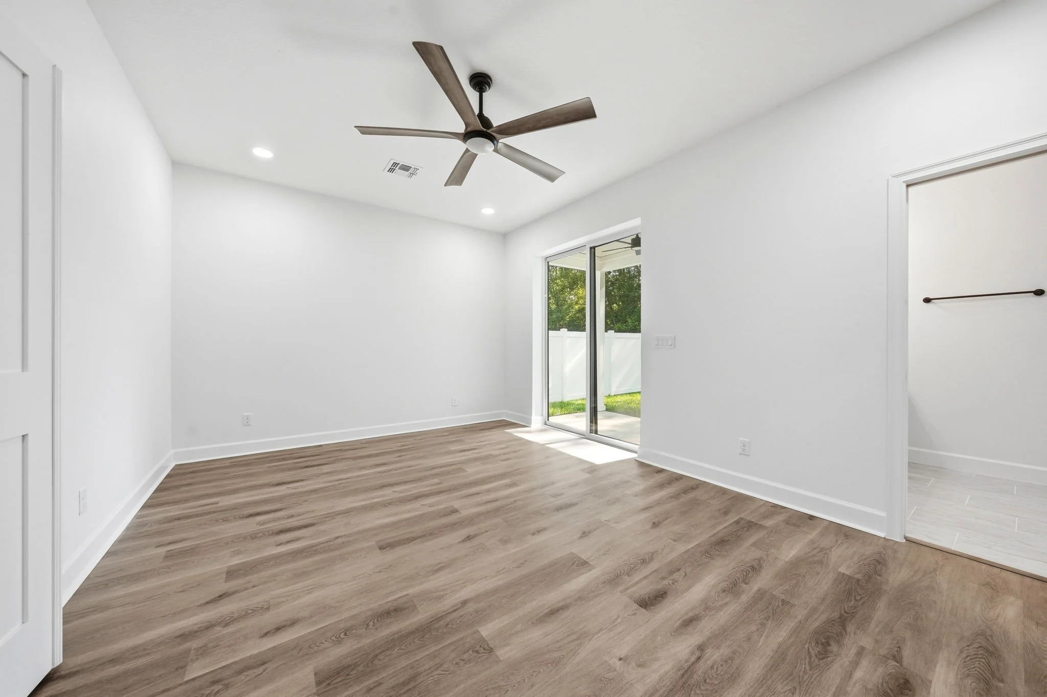 24-web-or-mls-DSC09346.jpg