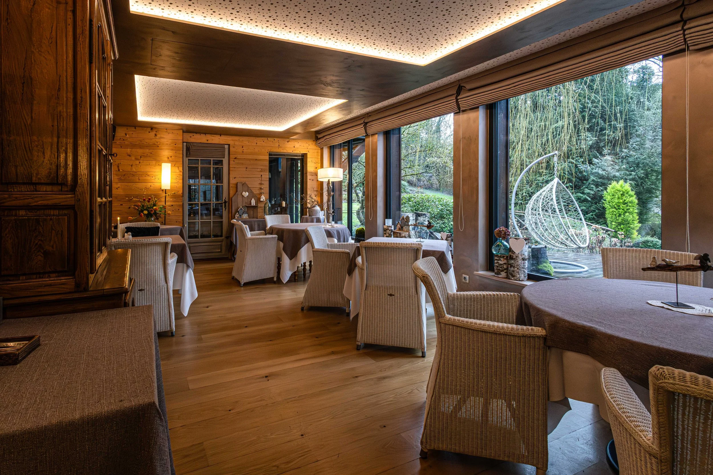 restaurant - ambiance-6.jpg