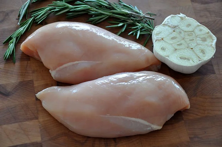 2004-10-18 20.38.15 chicken breast web.jpg