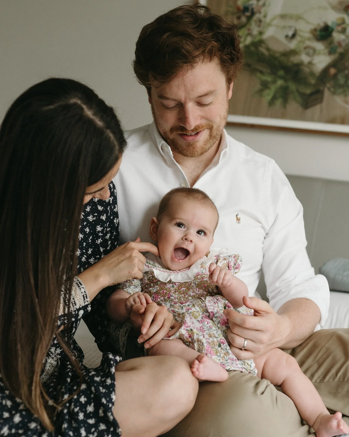 Pure joy in the little moments that make life so sweet. 🥰 Capturing the love of family, one smile at a time. #LondonMums, this one&rsquo;s for you! 💛✨

#LondonMums #FamilyLove #NaturalLightPhotography #BabyJoy #LondonPhotography #FamilyMoments #SEL