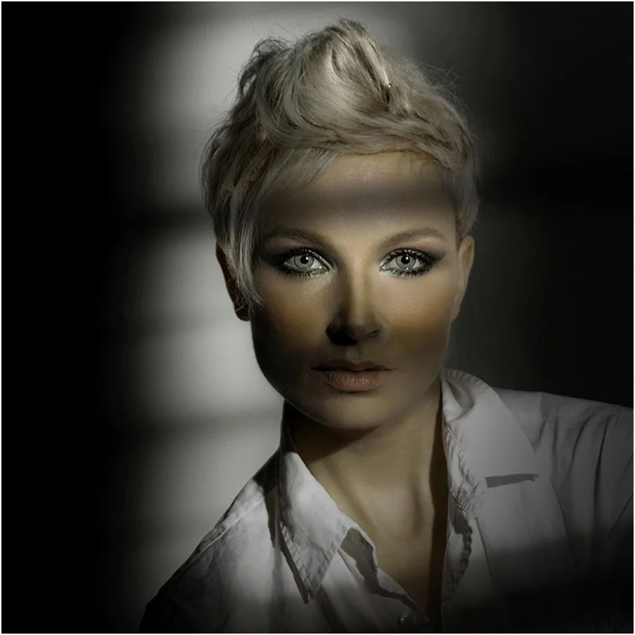 Mina Renoir