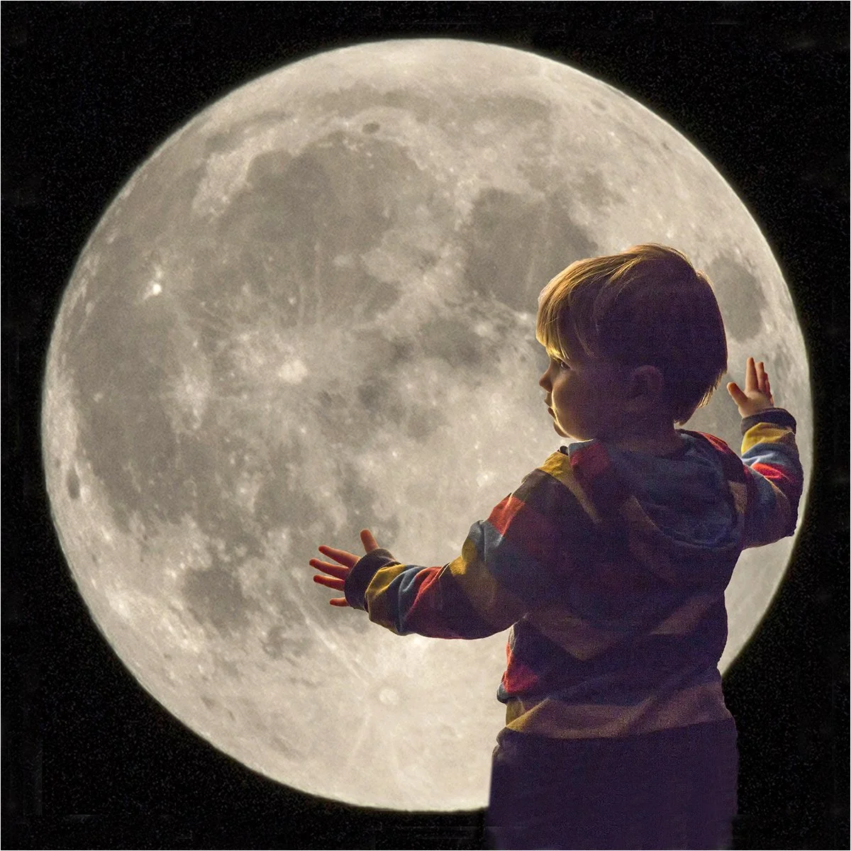 Elliot by moonlight