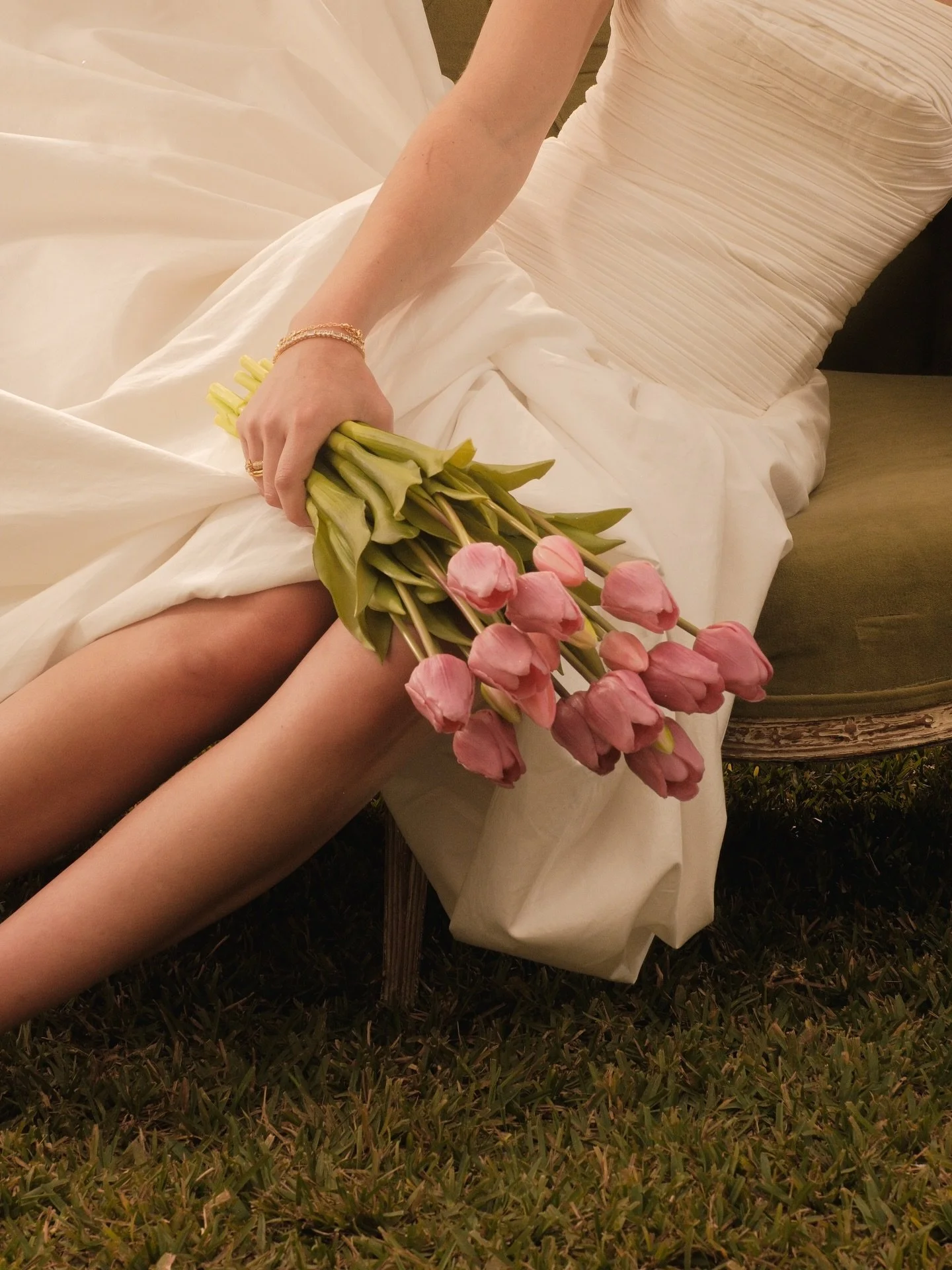 soft girl spring🌷
jewelry: @lumaijoyeria