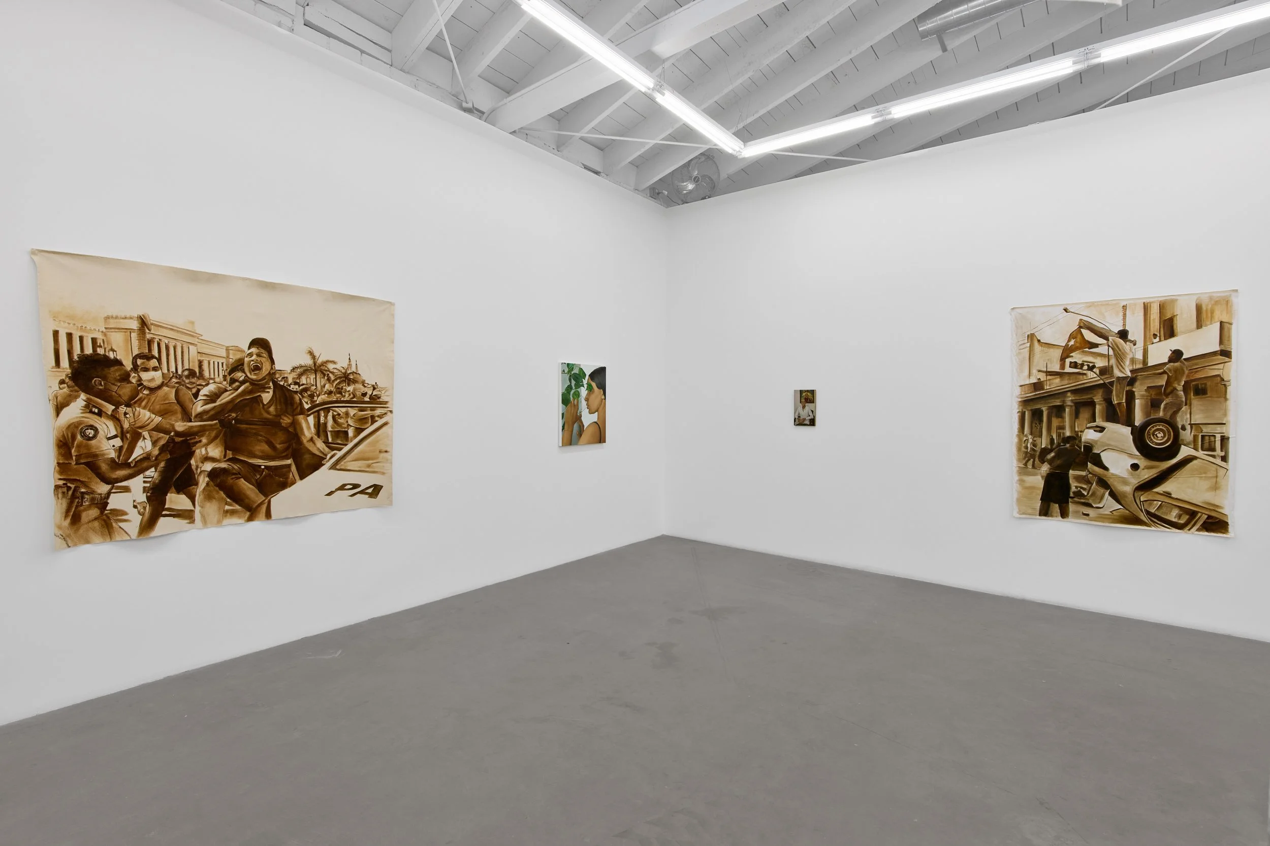 Gabriel_Sanchez_Lamparilla_install-18_hi-res.jpg