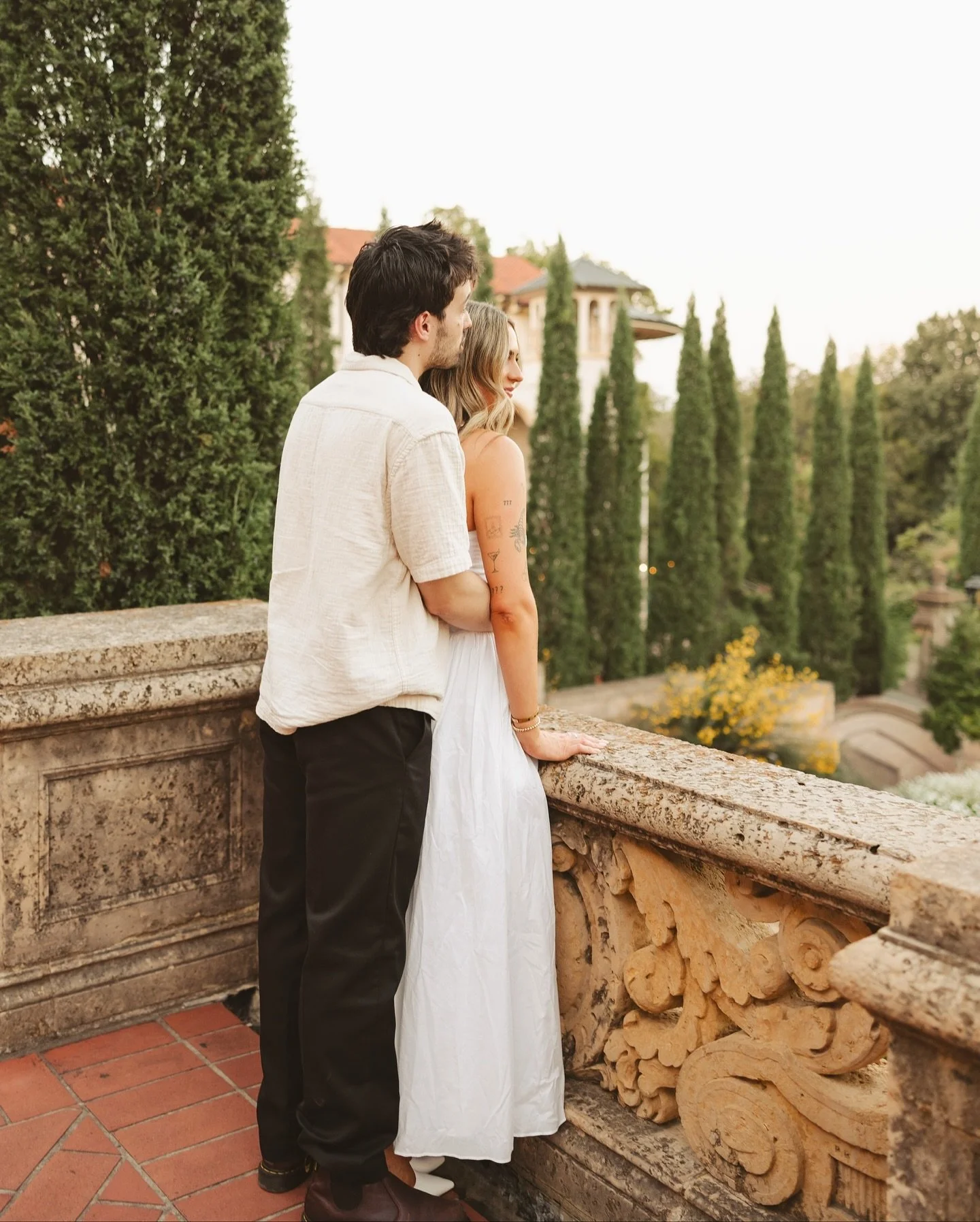 a cutie engagement session at @philbrookmuseum for your feed 🕊️