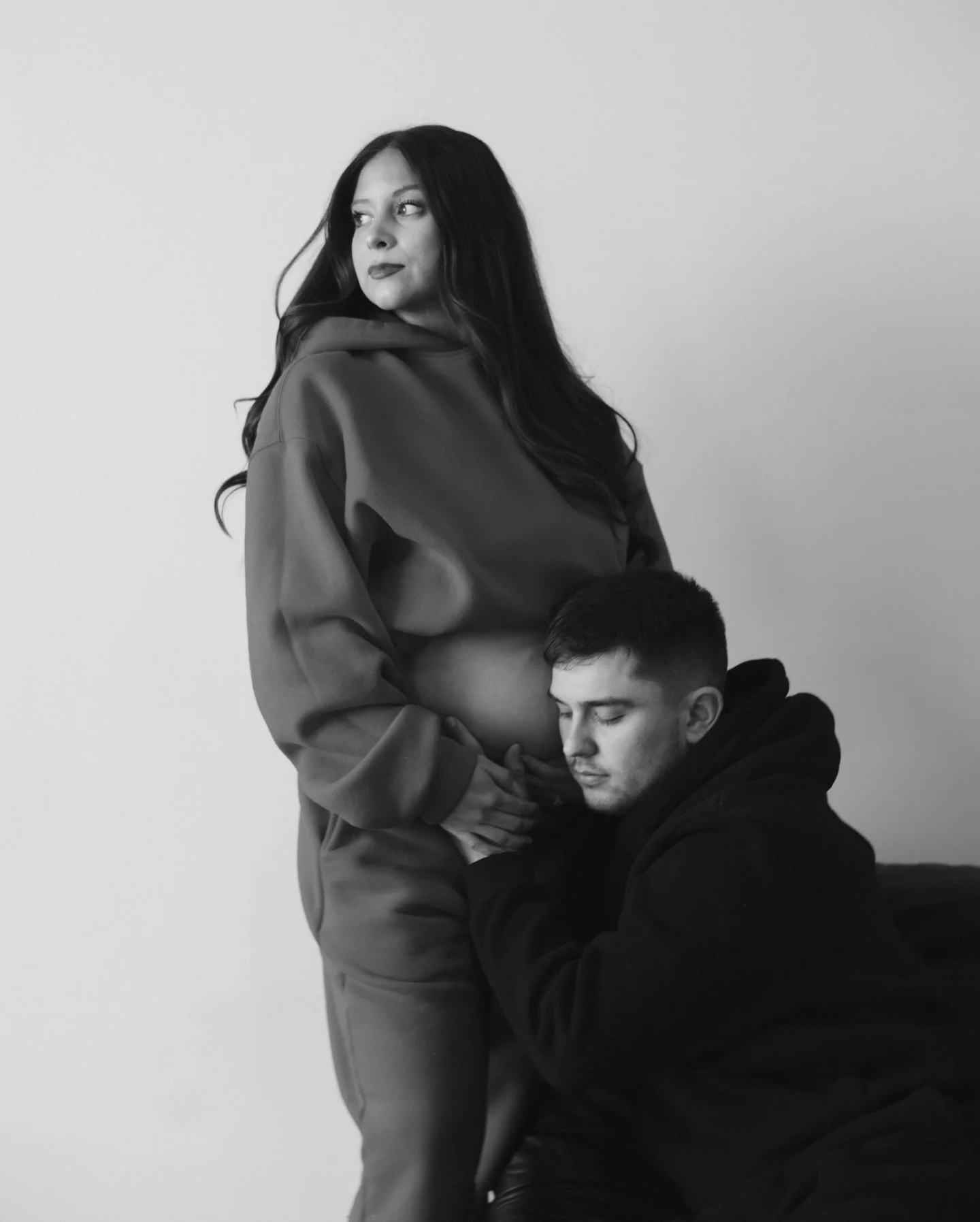 little lover boy 🏹💌🍕
happy valentine&rsquo;s day!!!!

#maternityphotosession #loverboy #valentinesphotoshoot #studiophotoshoot #tulsaphotographer

-

maternity photoshoots, film photographers, oklahoma weddings, tulsa, super 8 weddings, studio mat