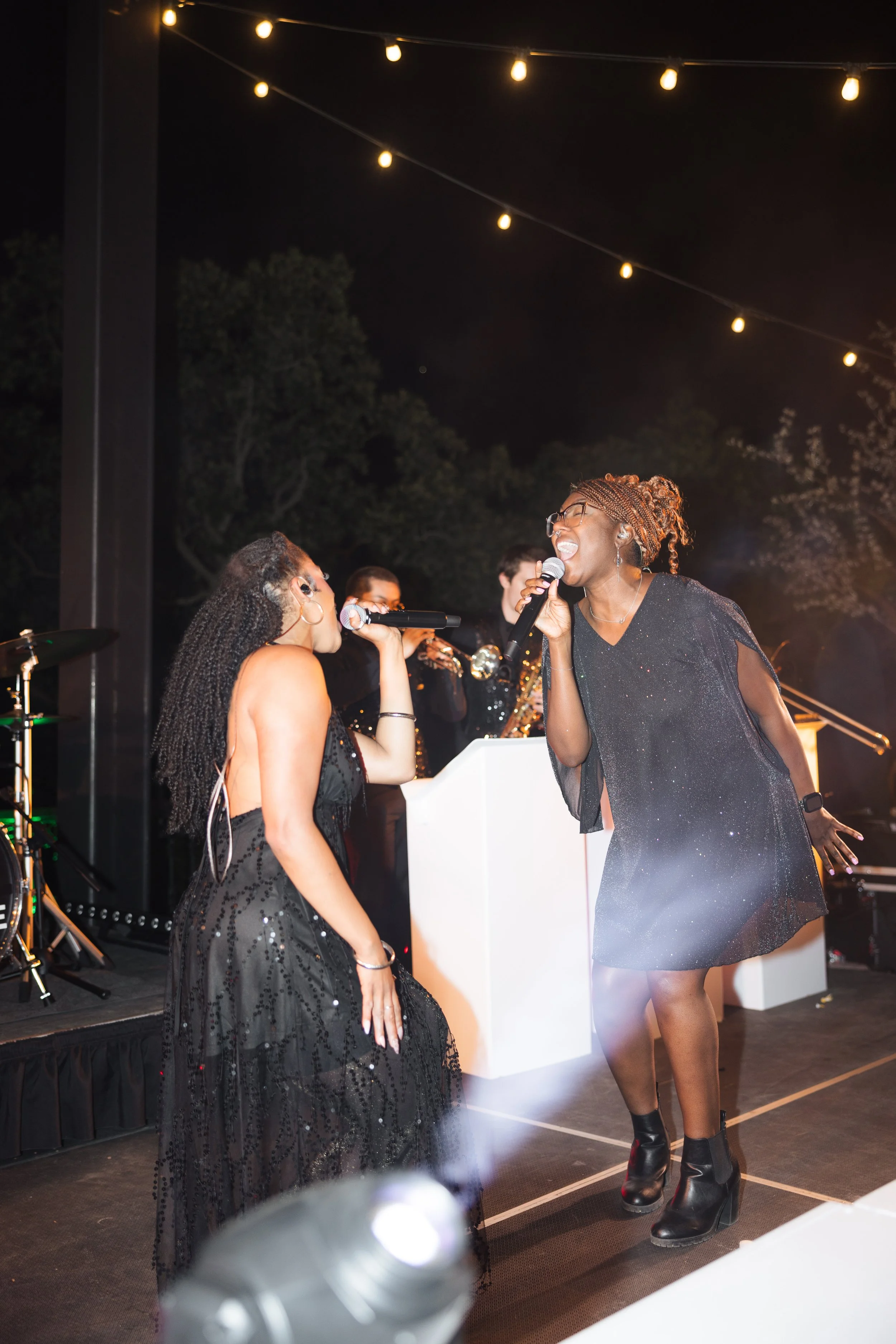 ALLABOUTWEDDINGSWYNCHESTERGARDENS_0029.jpg