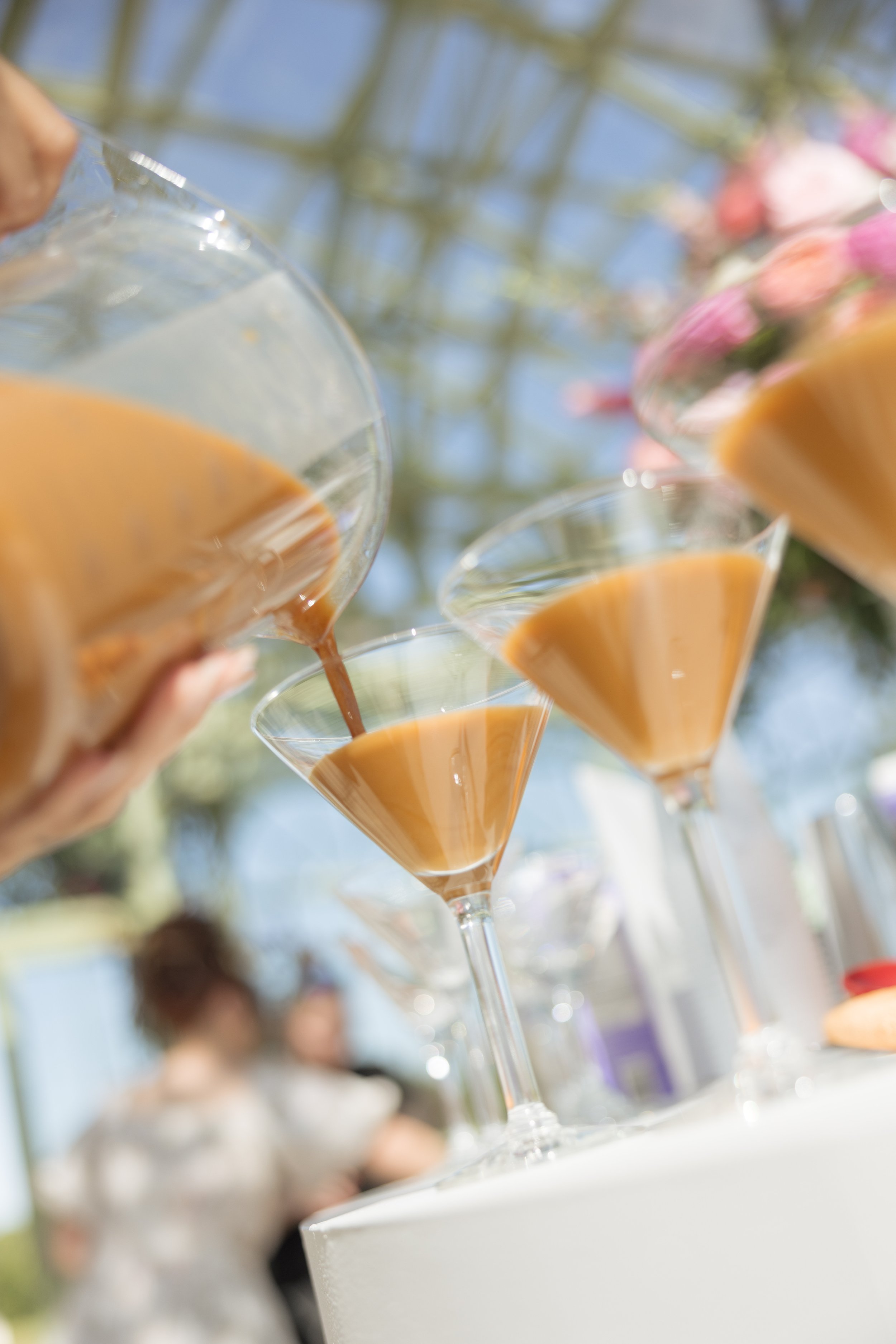 ALLABOUTWEDDINGSWYNCHESTERGARDENS_0038.jpg