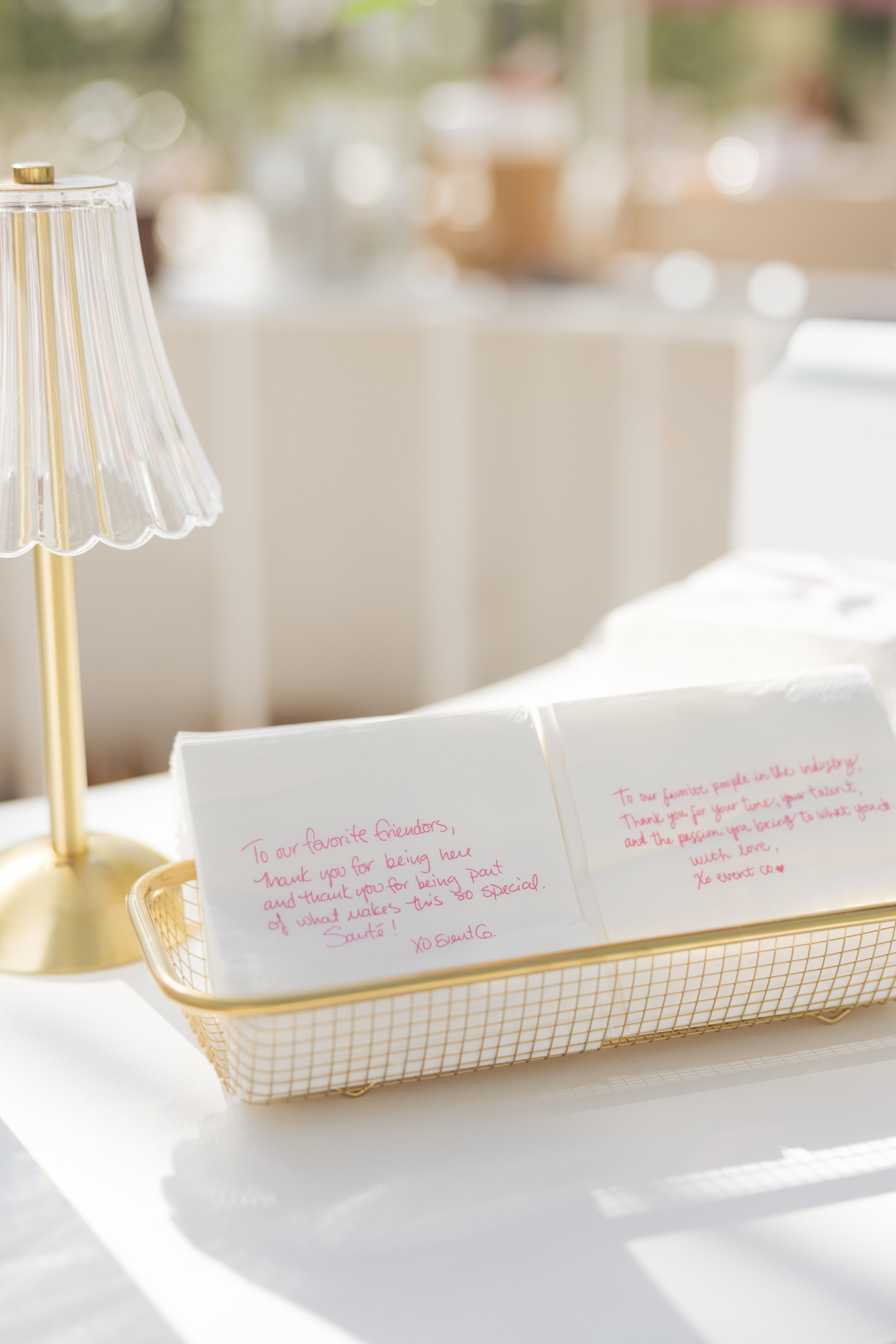 ALLABOUTWEDDINGSWYNCHESTERGARDENS_0108.jpg