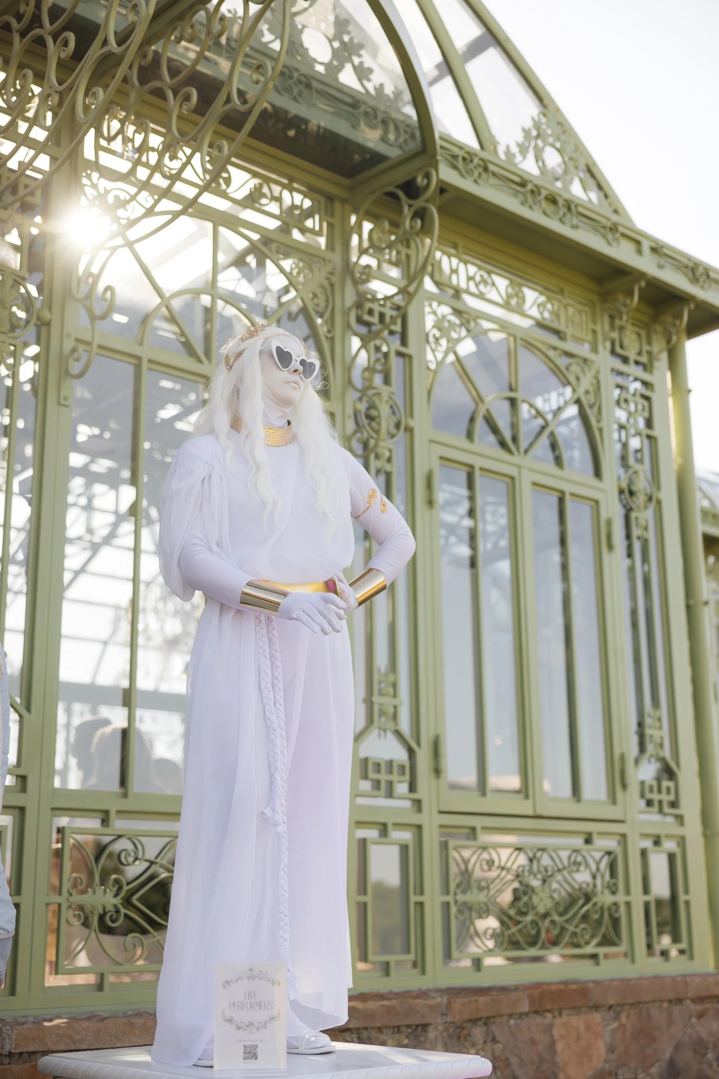 ALLABOUTWEDDINGSWYNCHESTERGARDENS_0158.jpg