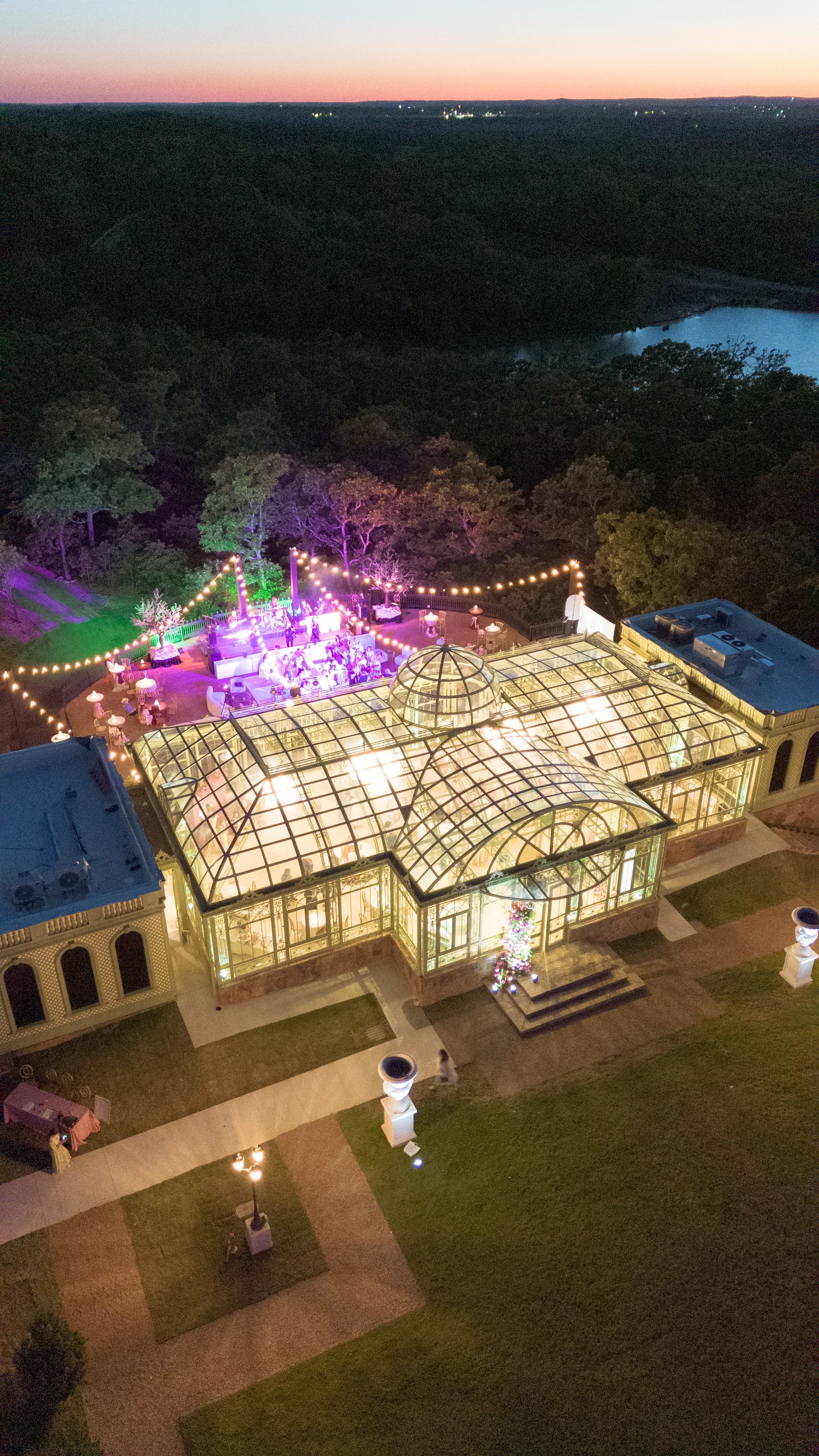 ALLABOUTWEDDINGSWYNCHESTERGARDENS_0278.jpg