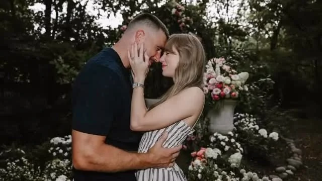 Taylor’s got the ring… but in most states, it’s HIS if the wedding’s off π
Prenup season is officially here. Find out what else you didn’t know in DISBARRED: The Card Game.
π Link in bio to play lawyer in the court