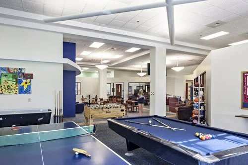 pool+room.jpg