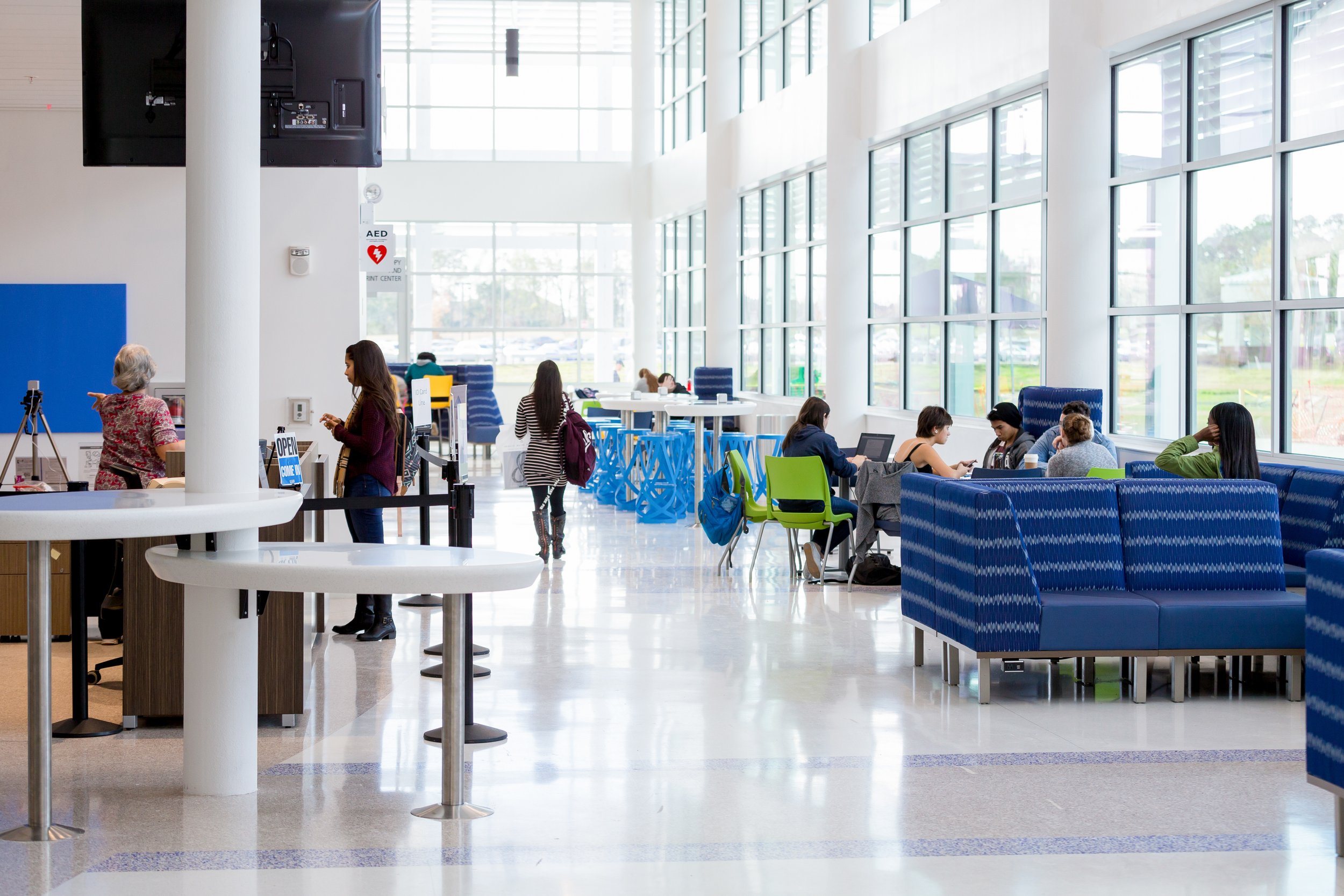 2018-01-09_SLM_Campus_Life-49.jpg