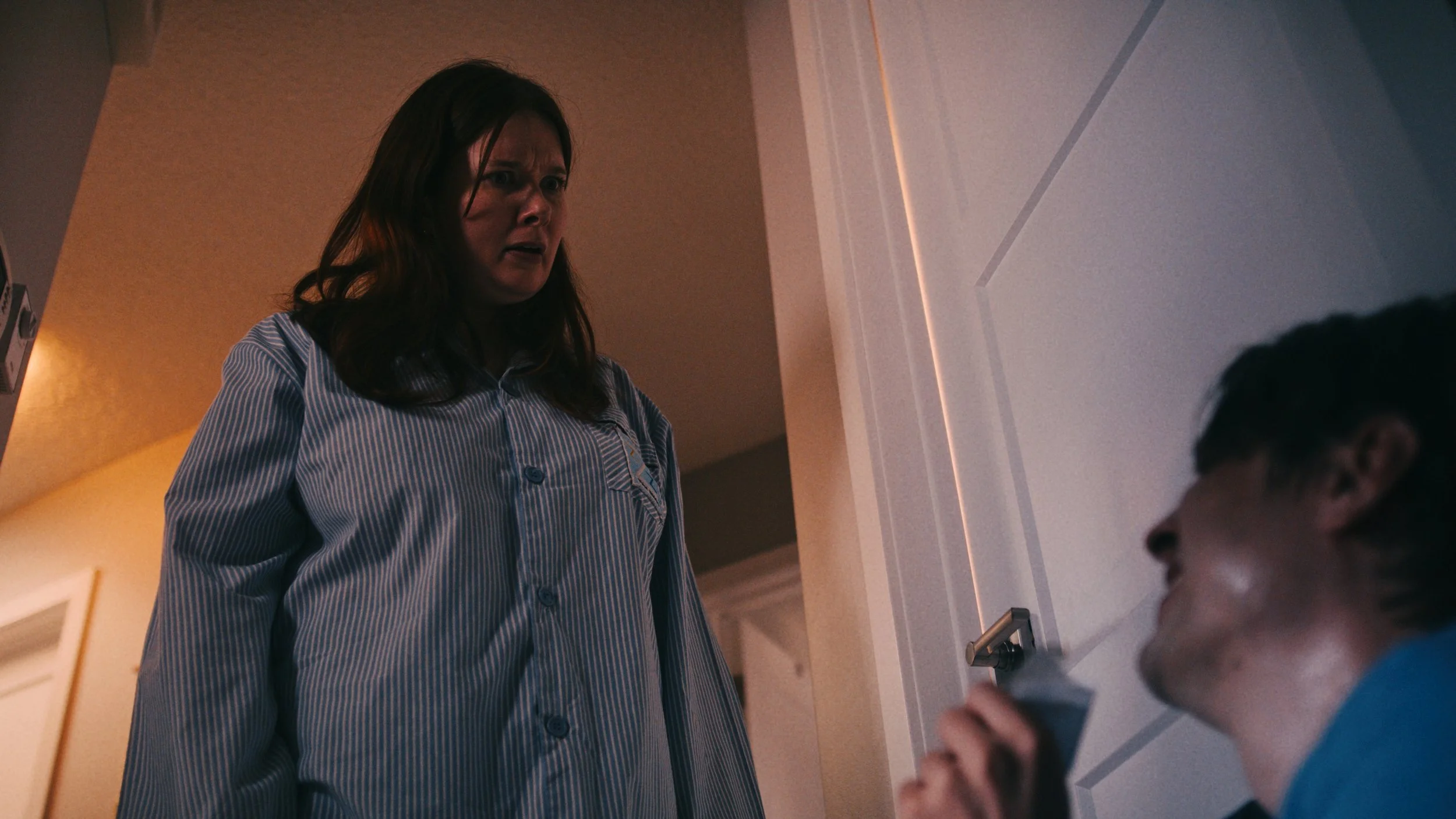 BIGSMALLTOWNs2BSTS2_stills_01_14_19_19.jpg