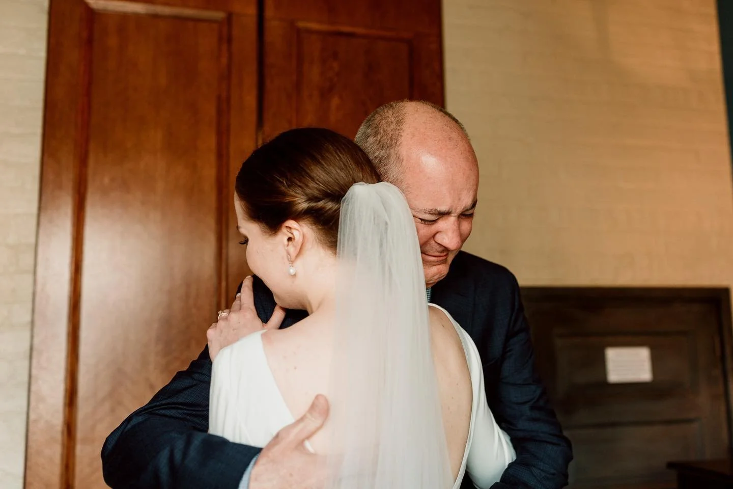 Wondering if you should have a first look with a father figure in your life? 

There&rsquo;s something so special about a first look with a father figure &mdash; it&rsquo;s like time slows down for just a second. One moment, you&rsquo;re the kid they