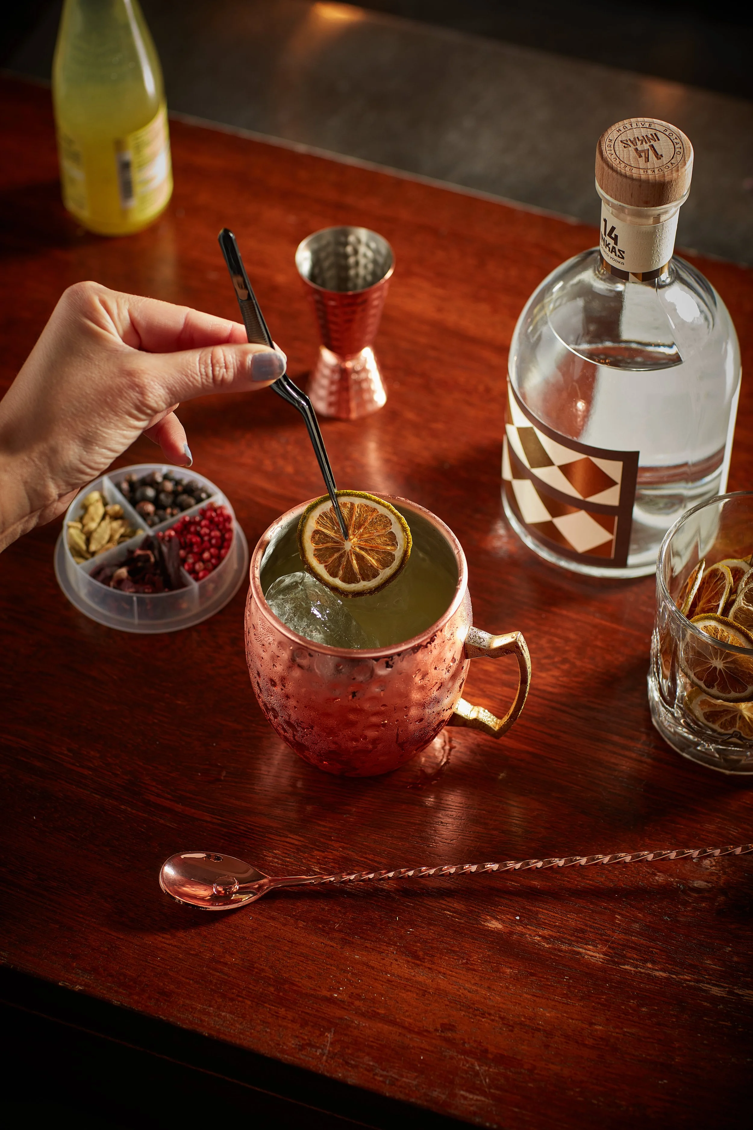 GO BARMAN3256.jpg