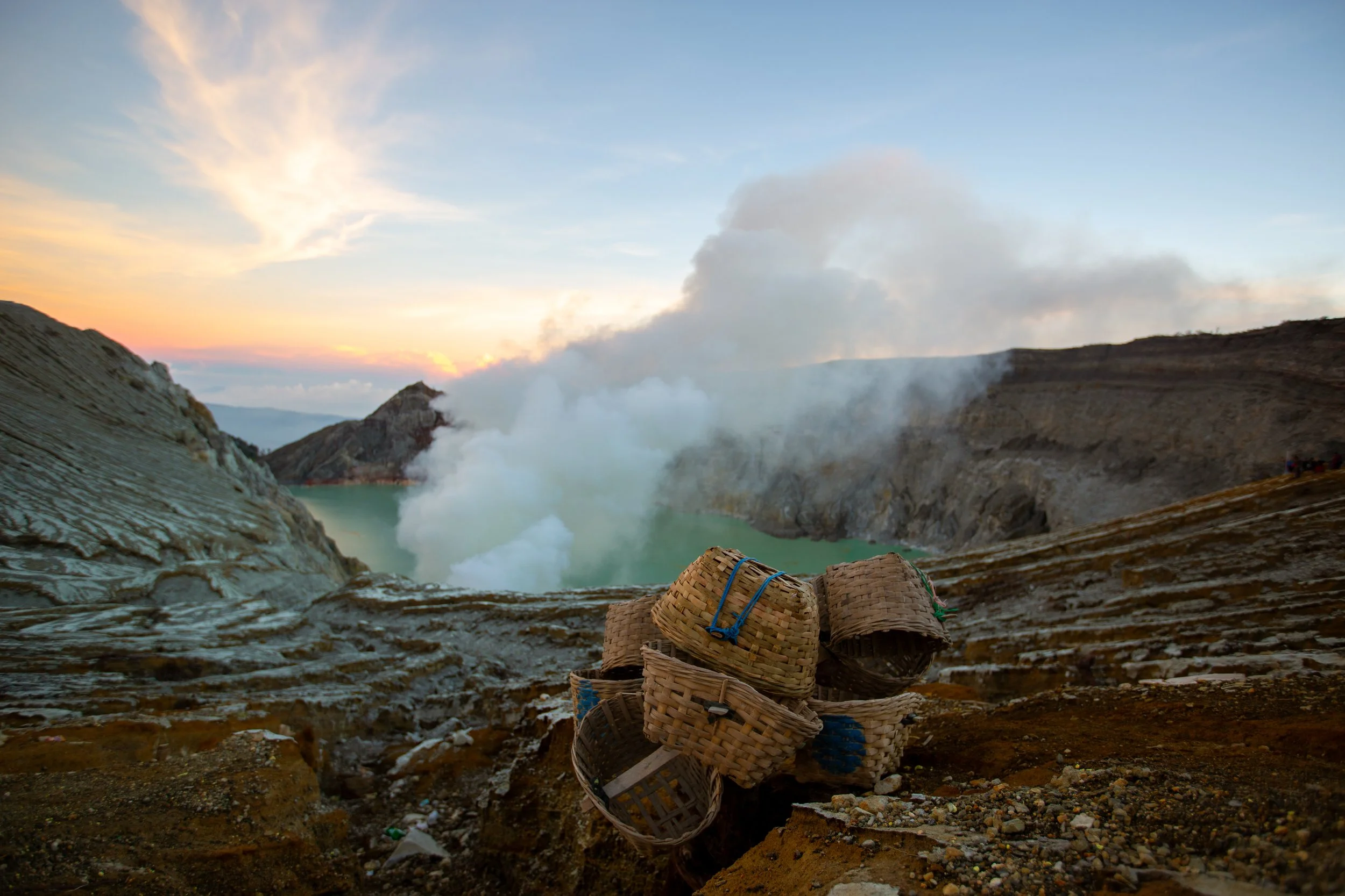 ijen baskets.jpg