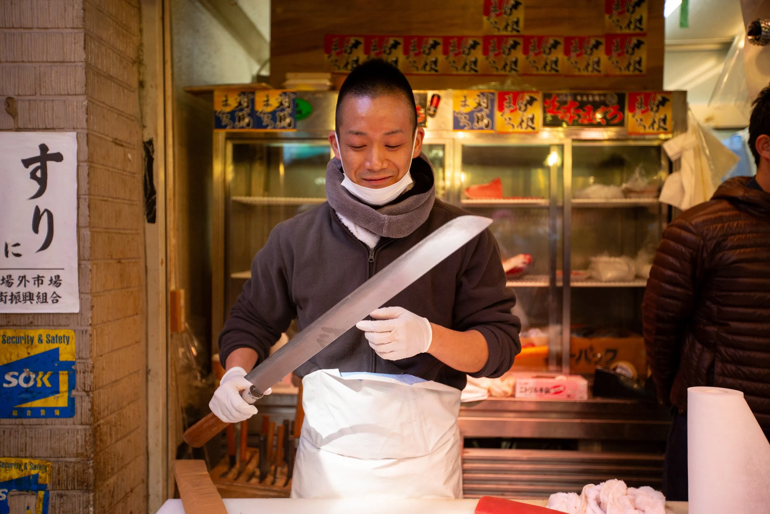 tokyo tsukiji dusty knife.jpg