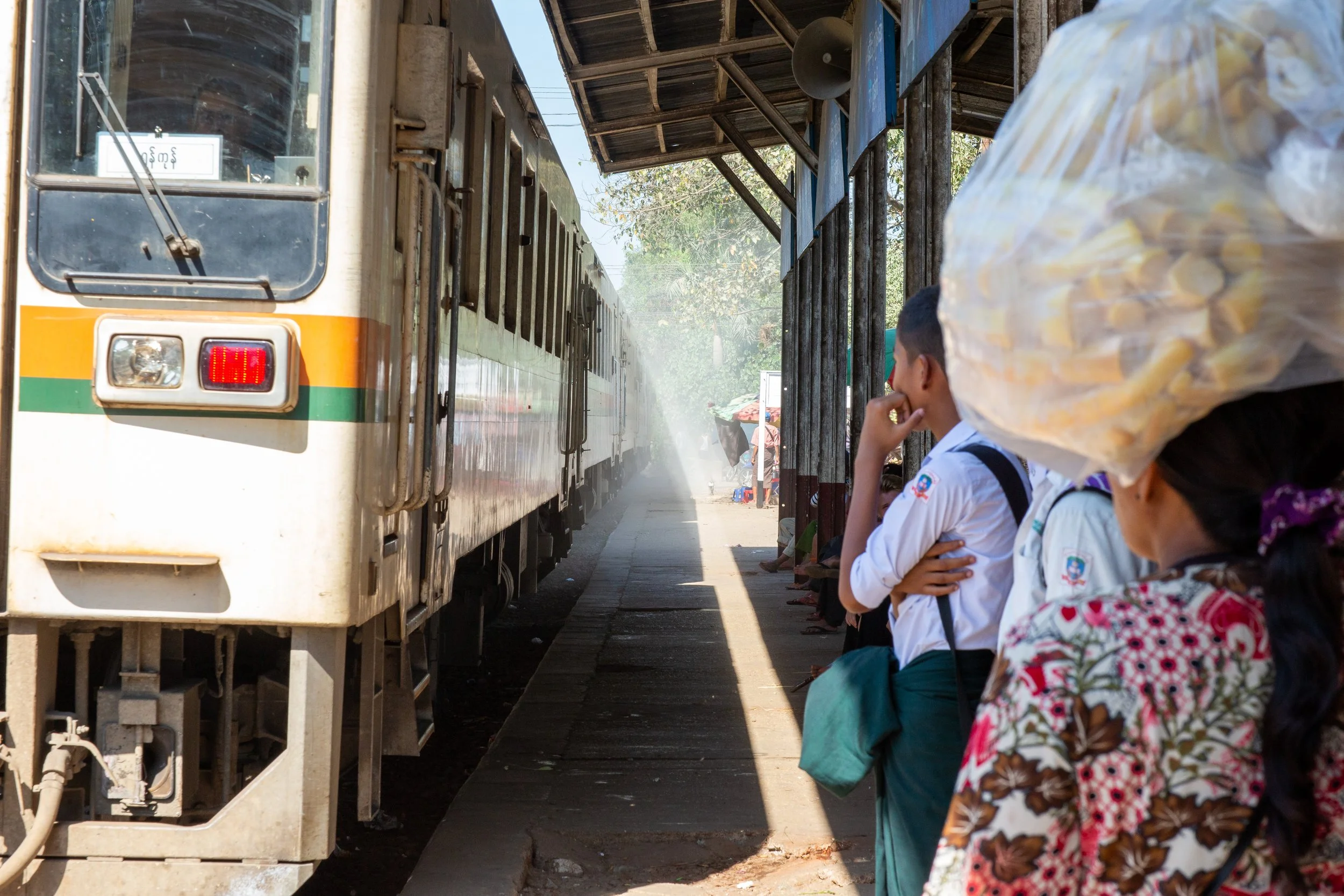 yangon train light splice.jpg