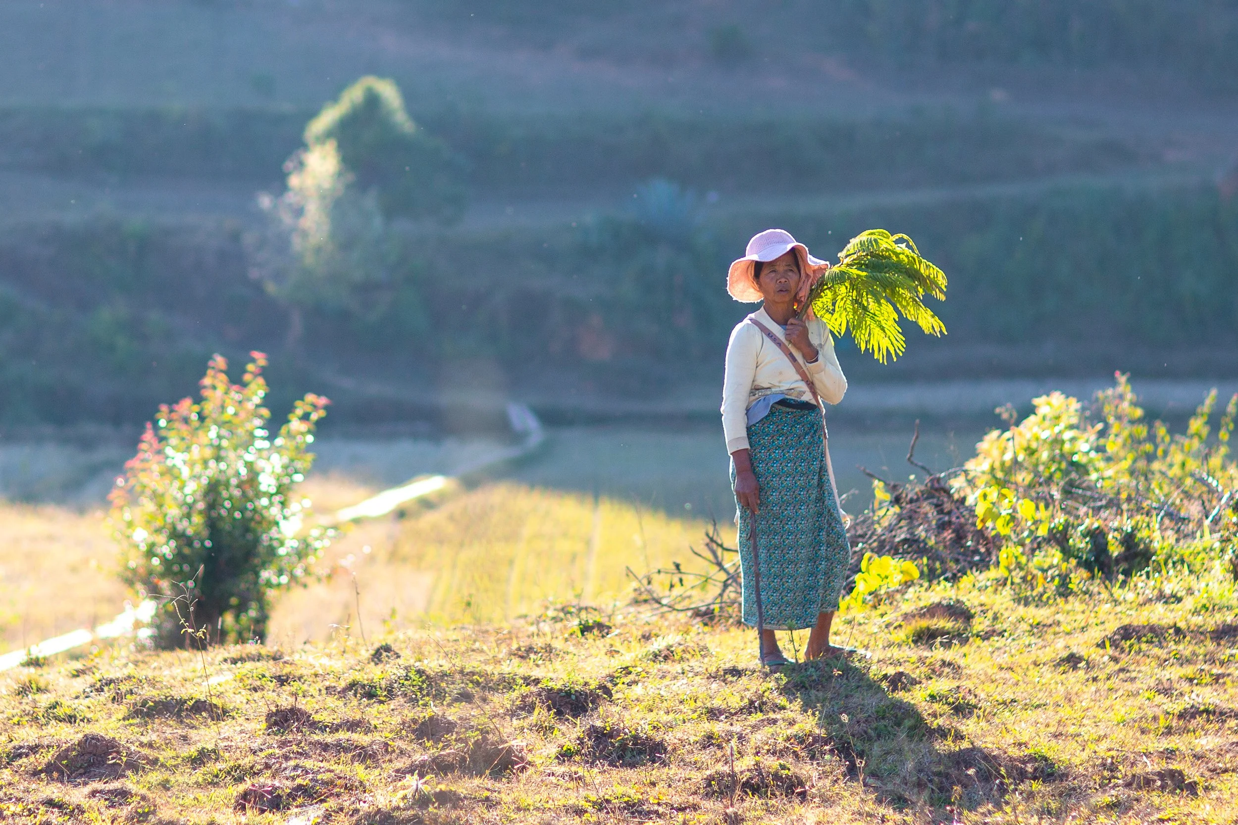 kalaw trek pink hat light.jpg