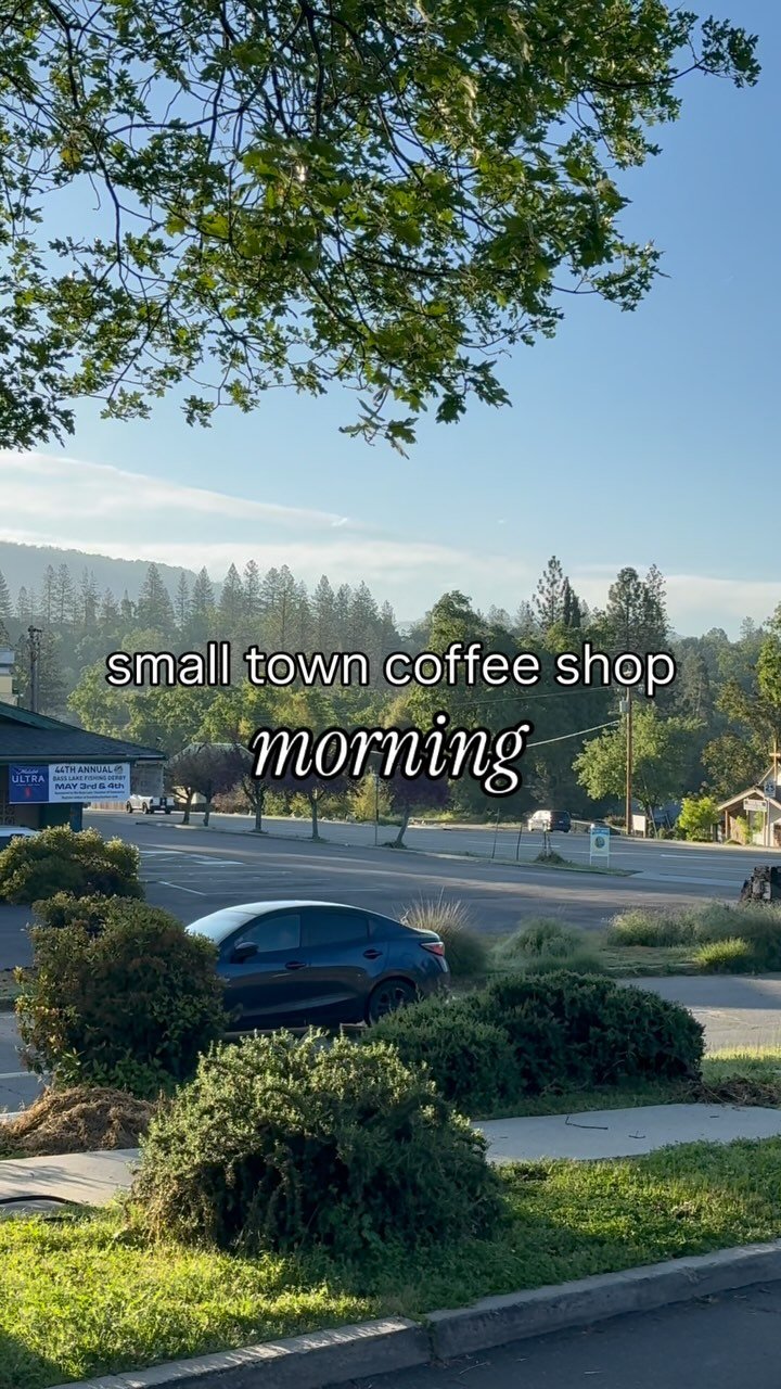 north fork, ca 📍⛰️
•
#smalltown #california #coffeeshop #smallbusiness #youngentrepreneur #yosemite