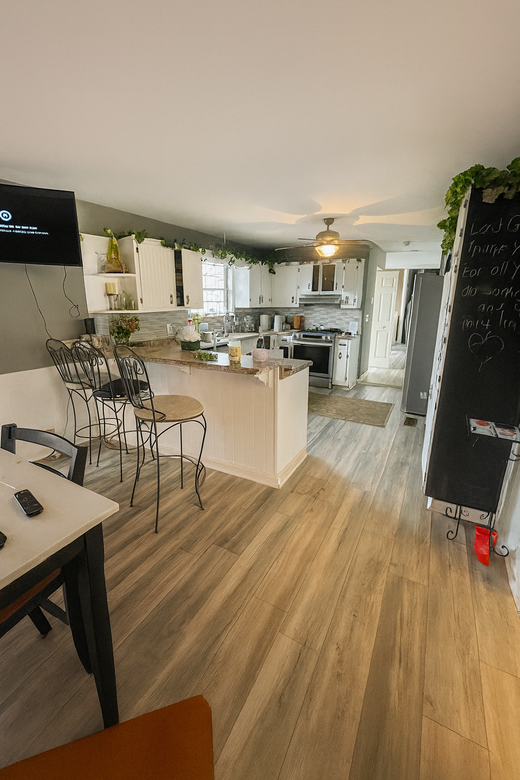 ChatGPT Image Dec 12, 2025 at 05_45_30 PM.png