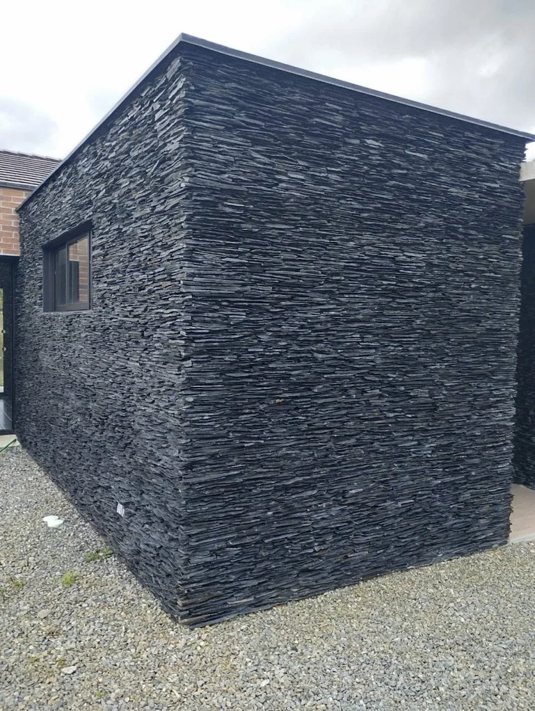 Rusitico negro piña.jpg
