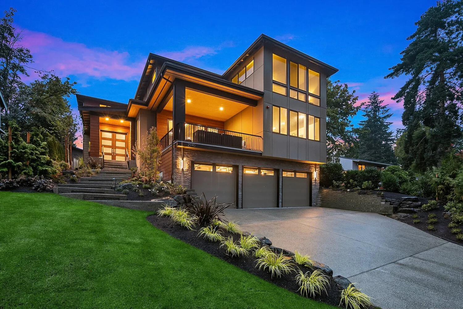 MODERN ENATAI MASTERPIECE