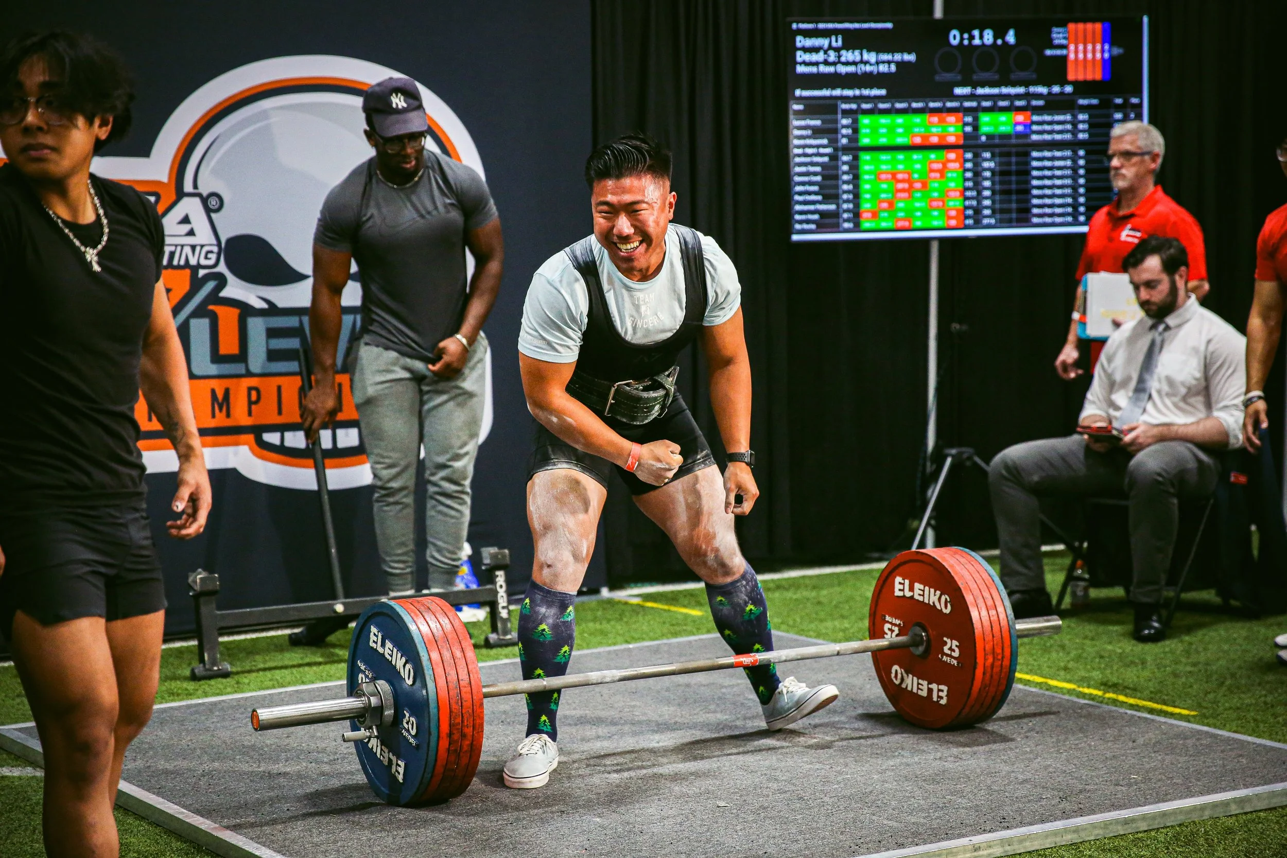 Taylor Moy Media Powerlifting Photography