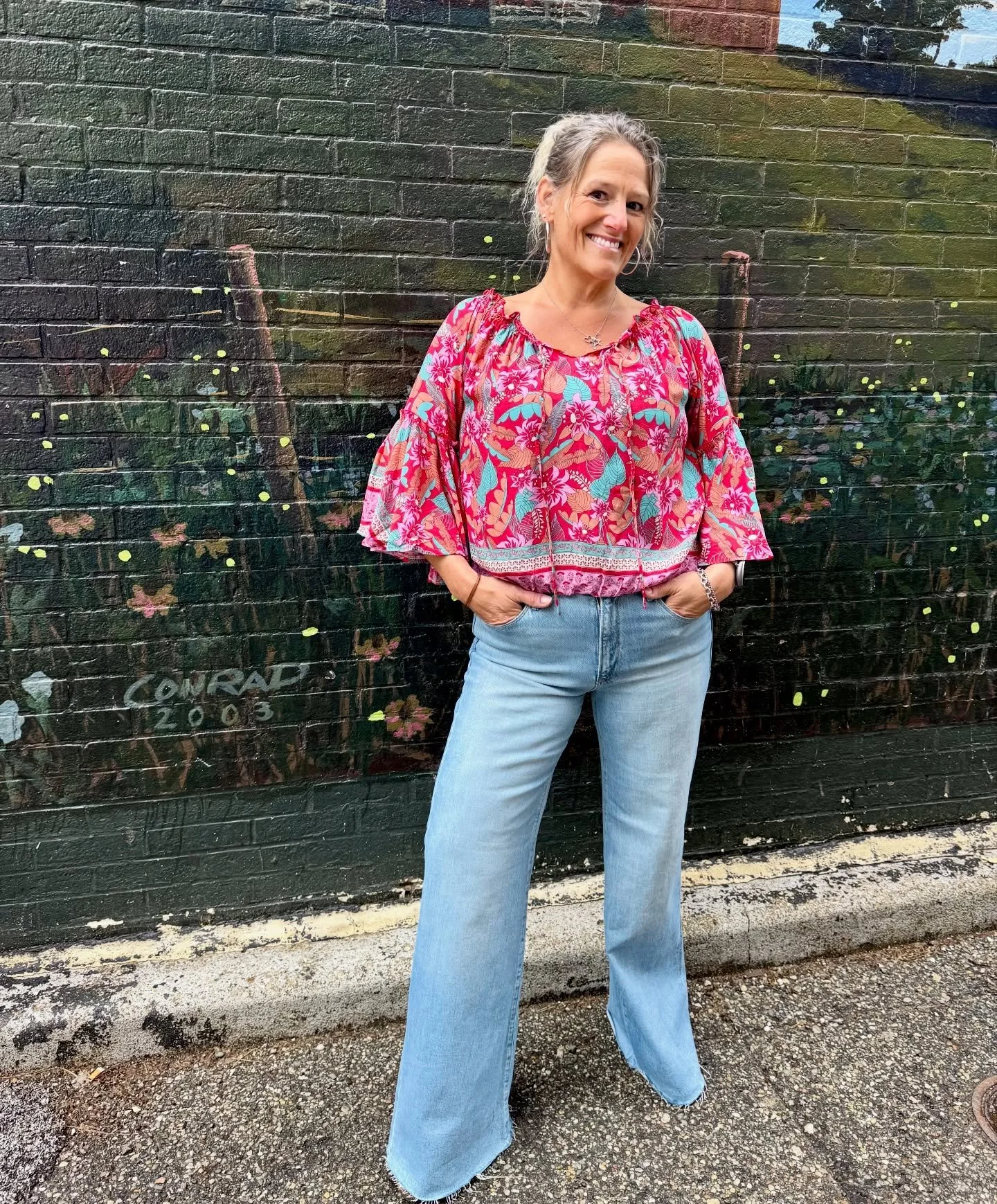 One of those outfits you&rsquo;ll reach for on repeat! 

#lanasboutique #boutiquefinds #shoplocalkalamazoo