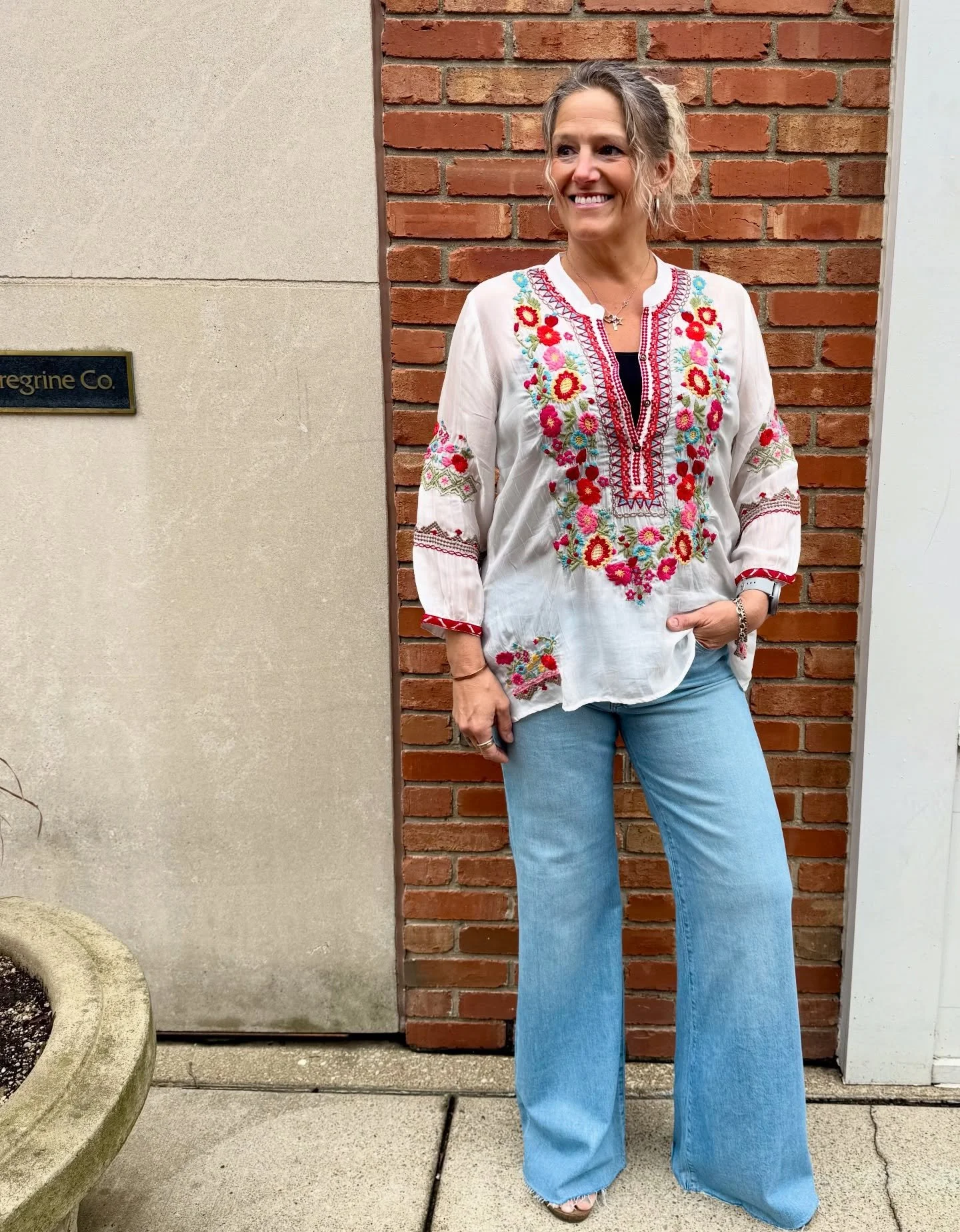 Because life&rsquo;s too short for boring tops ✨ 

#allabouther #womensfashion #boutiquestyle