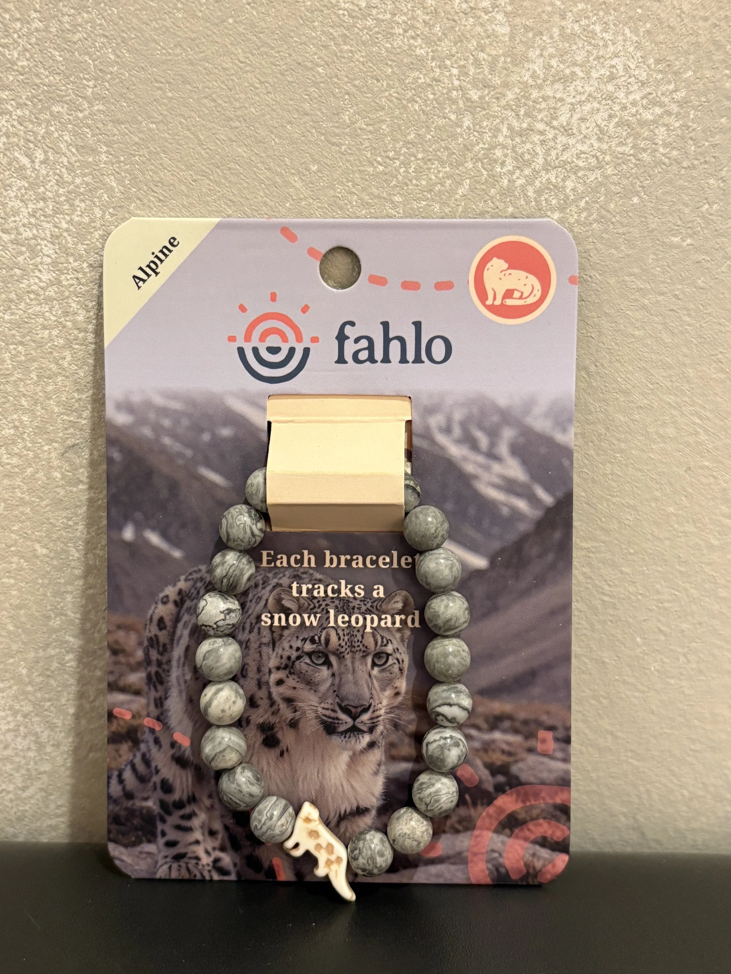 fahlo snow leopard alpine