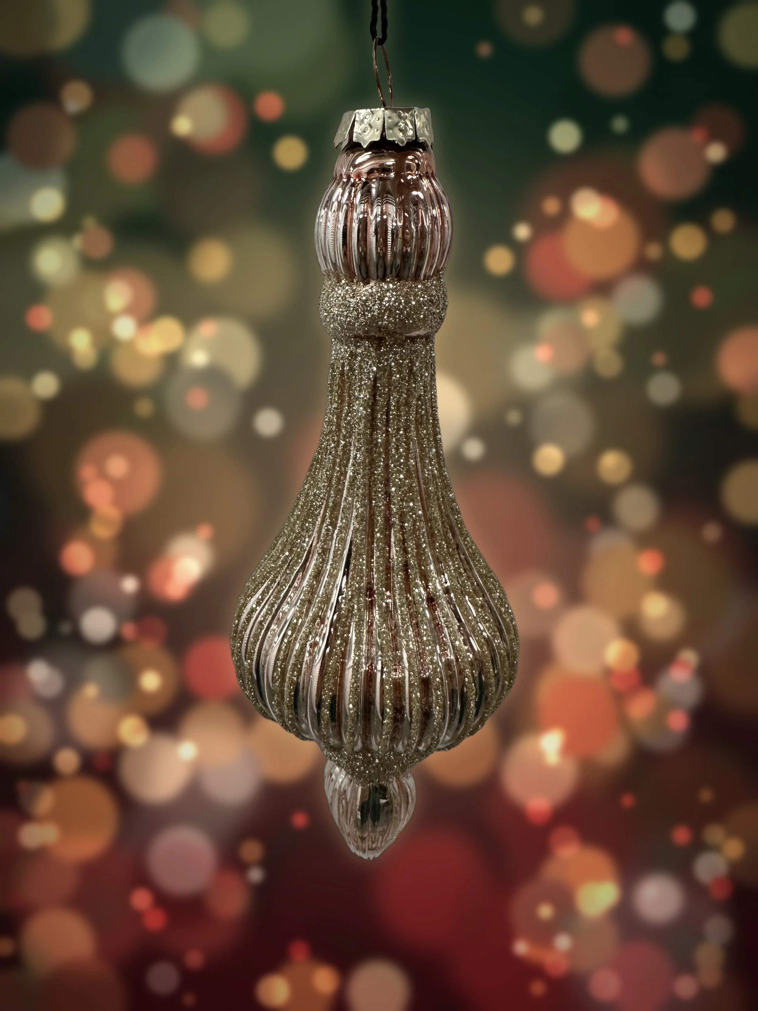 ornament_christmas.jpg