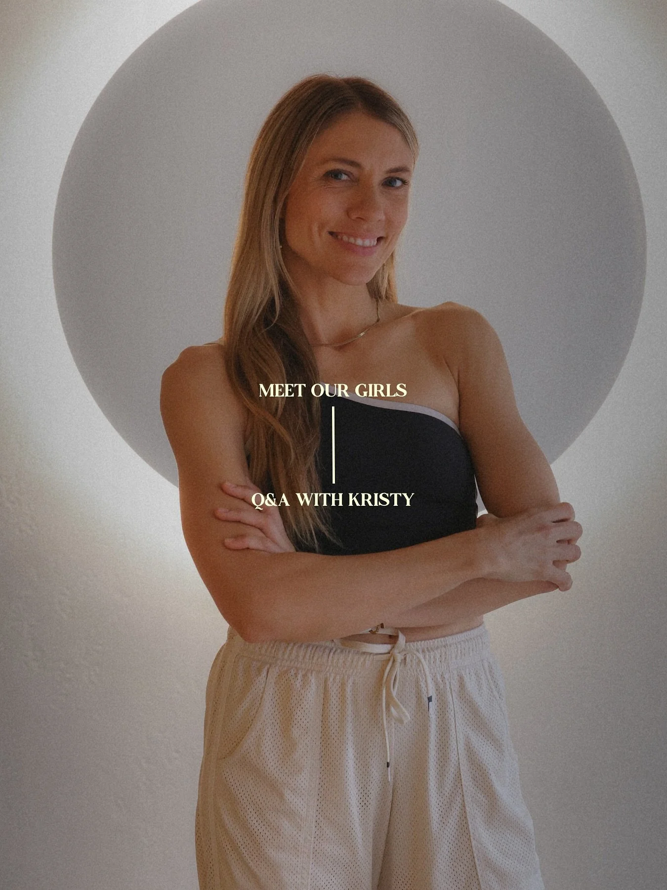 Meet Kristy 🎀 Our resident ray of sunshine, grounding energy and joyful movement all wrapped into one. A true embodiment of what Yoga Parlour is all about, and a valued member of our team. Be sure to say hi to her next time you pop in! 

#YogaCrowsN